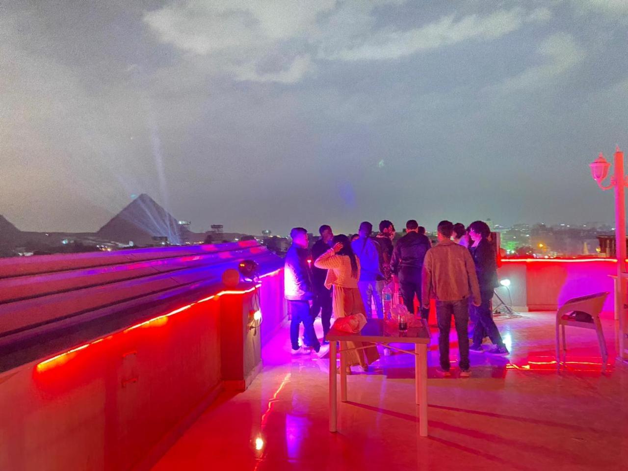 Khufu Pyramids Hotel
