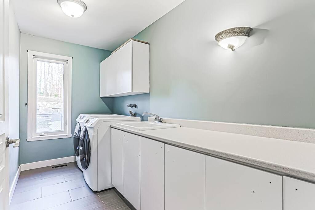 Cheerful 4 bedroom home with inground heated pool