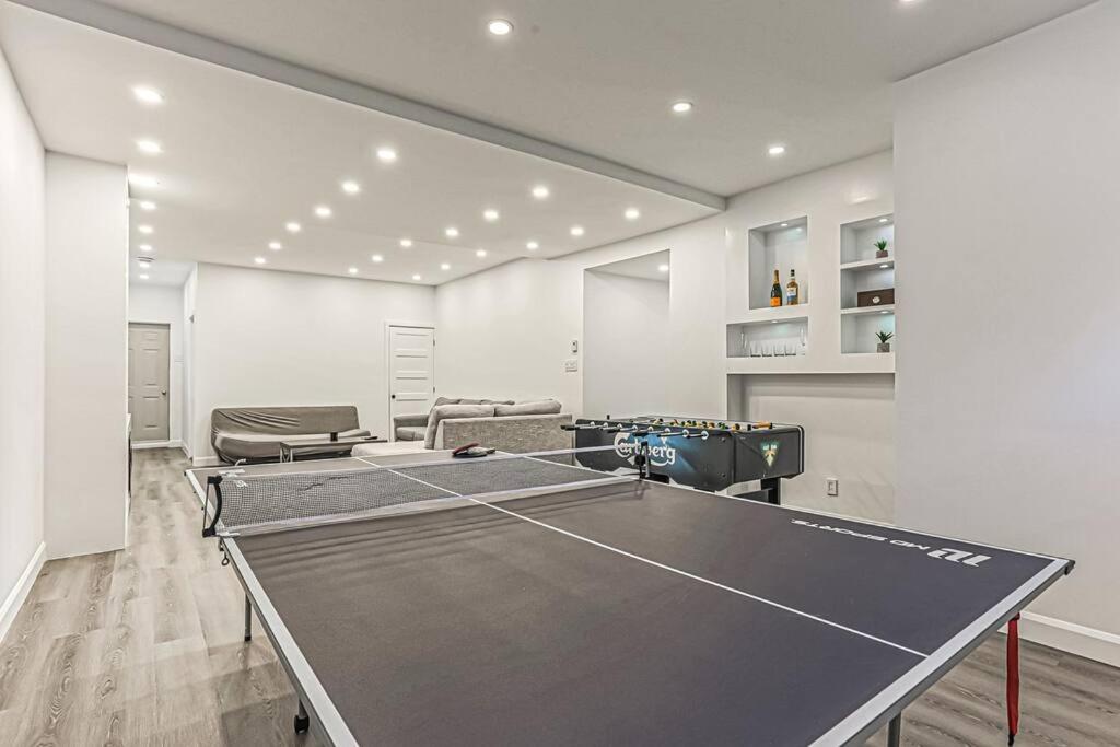Cheerful 4 bedroom home with inground heated pool