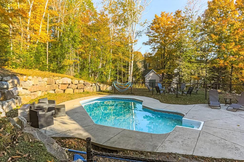 Cheerful 4 bedroom home with inground heated pool