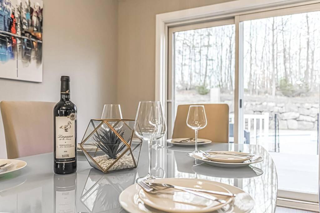 Cheerful 4 bedroom home with inground heated pool