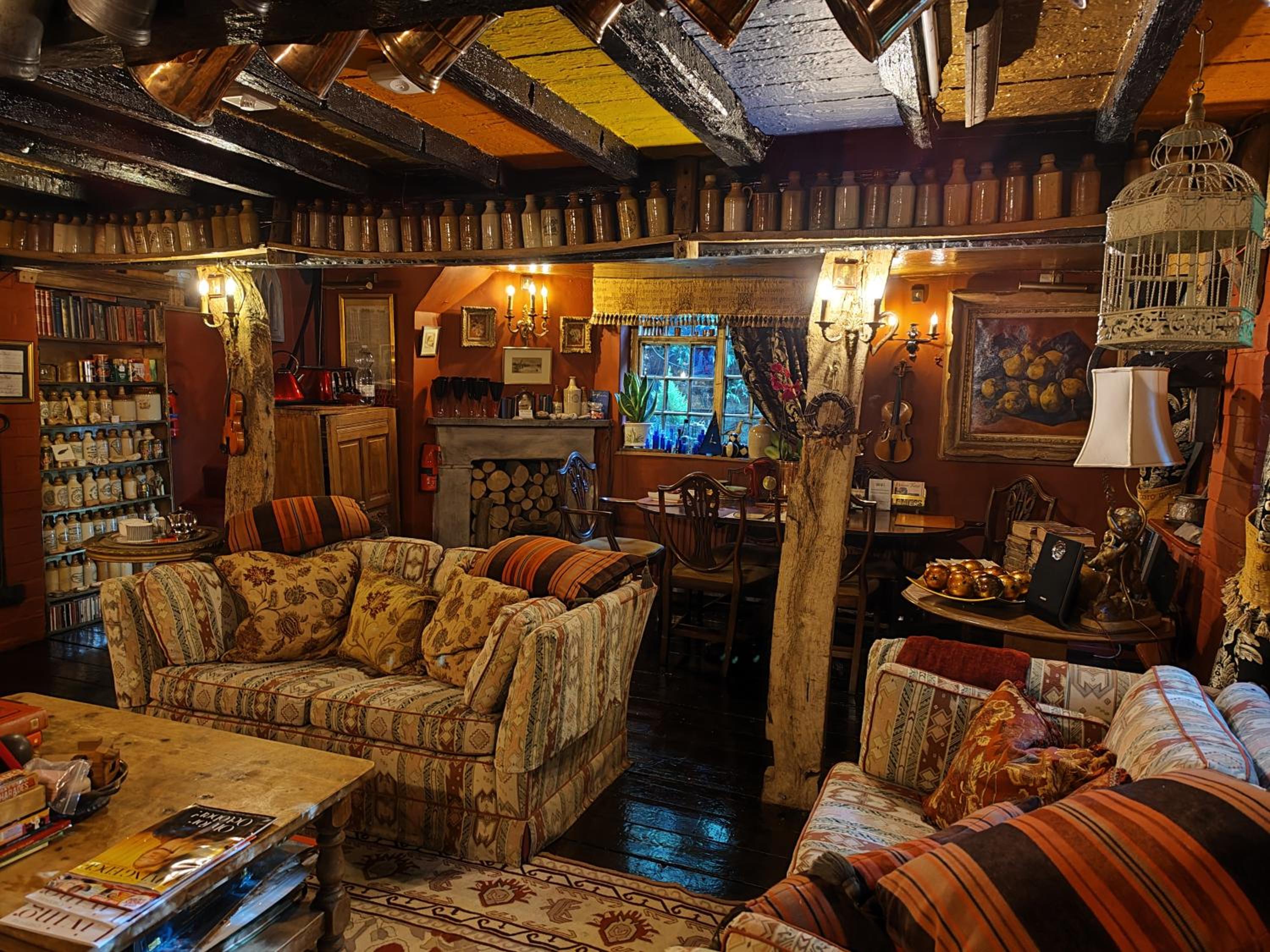 lounge
