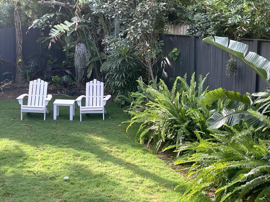 Beach House 100ms to Beach Freshly Renovated All New Appliances