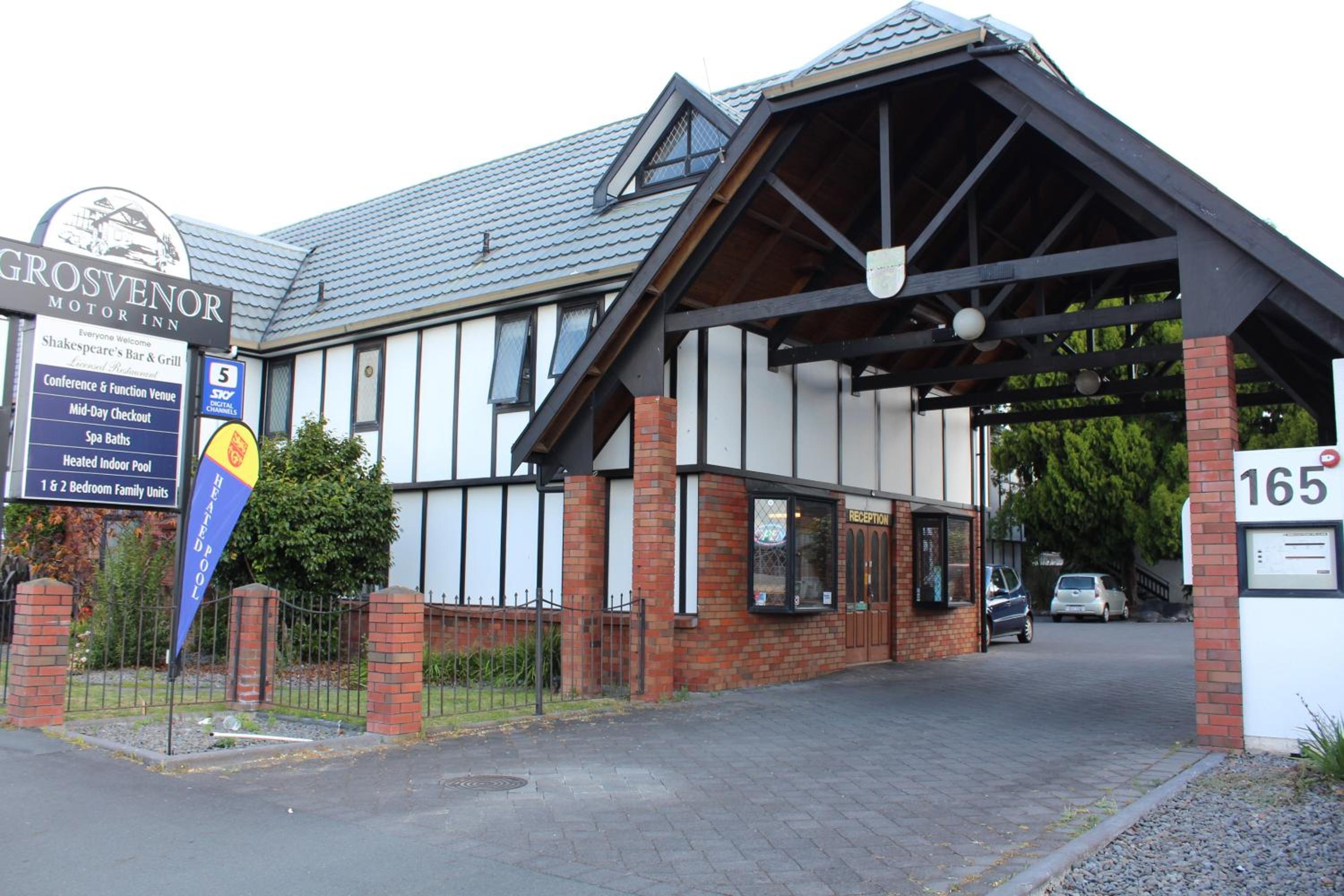 Grosvenor Motel