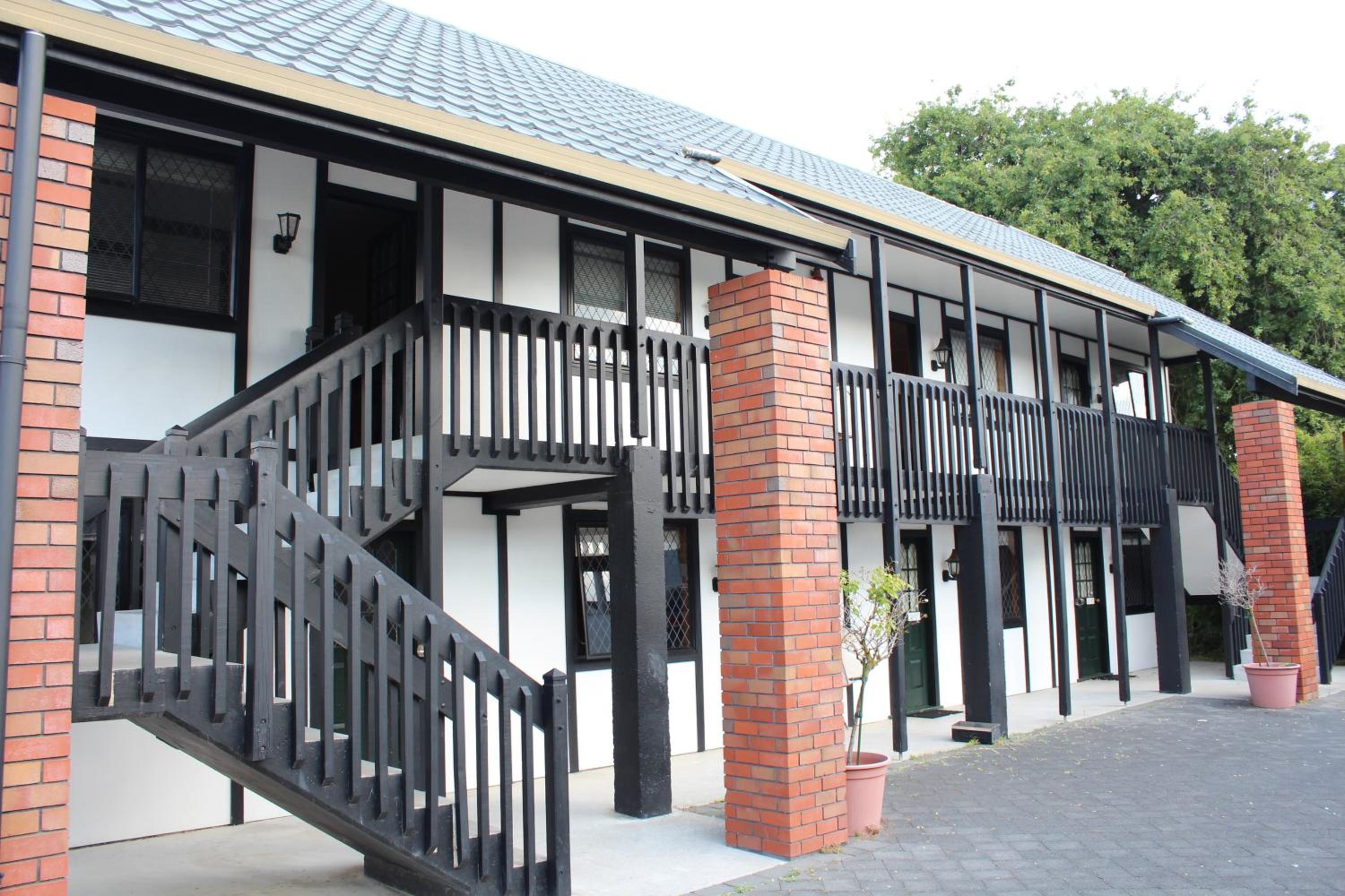 Grosvenor Motel