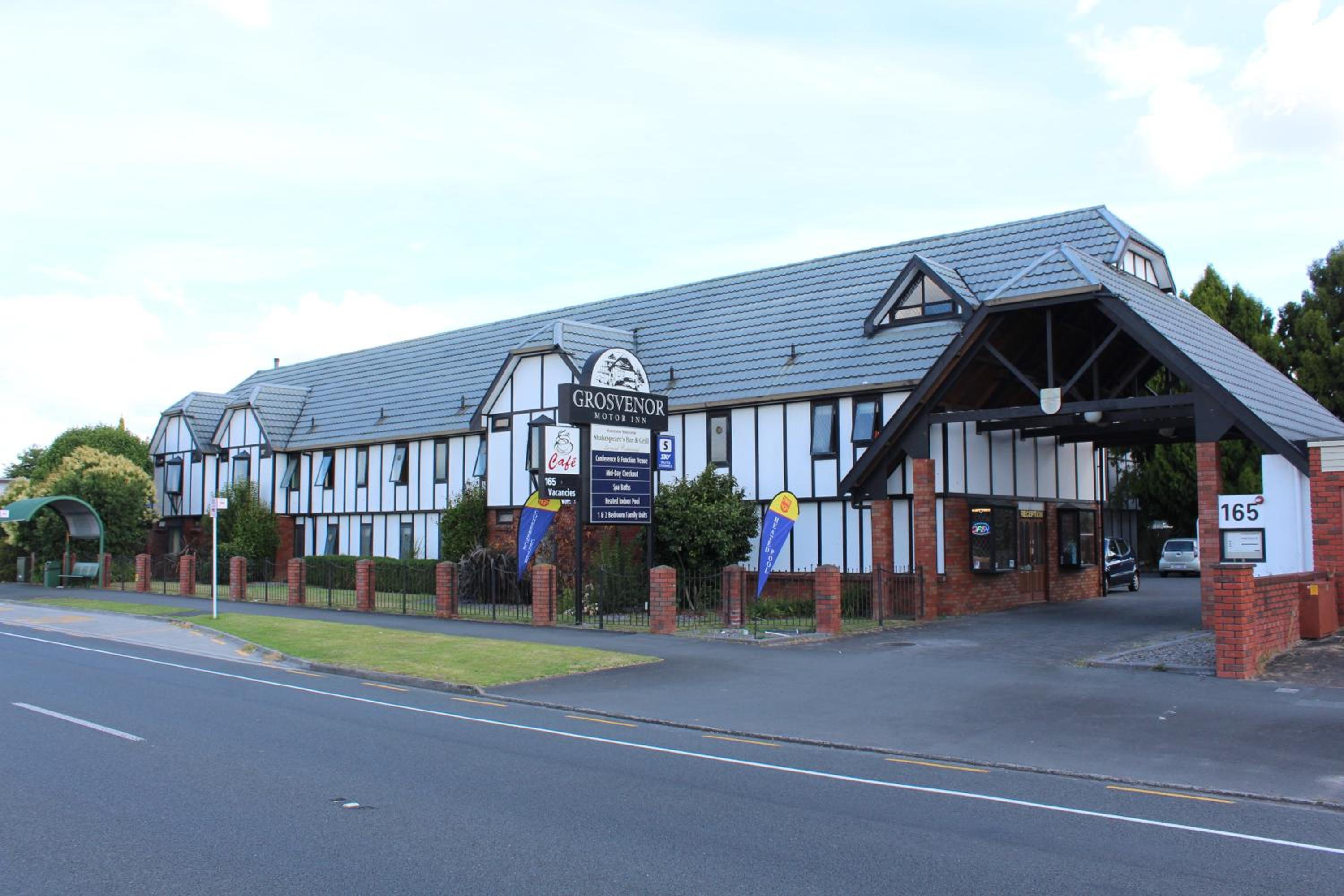 Grosvenor Motel