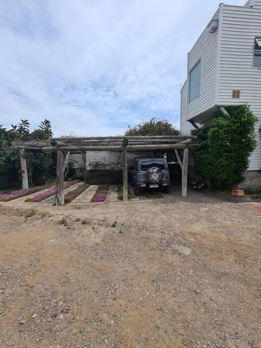 Gran casa en Totoralillo con vista al mar y más!