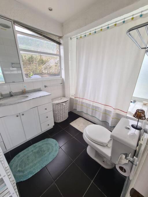 Gran casa en Totoralillo con vista al mar y más!