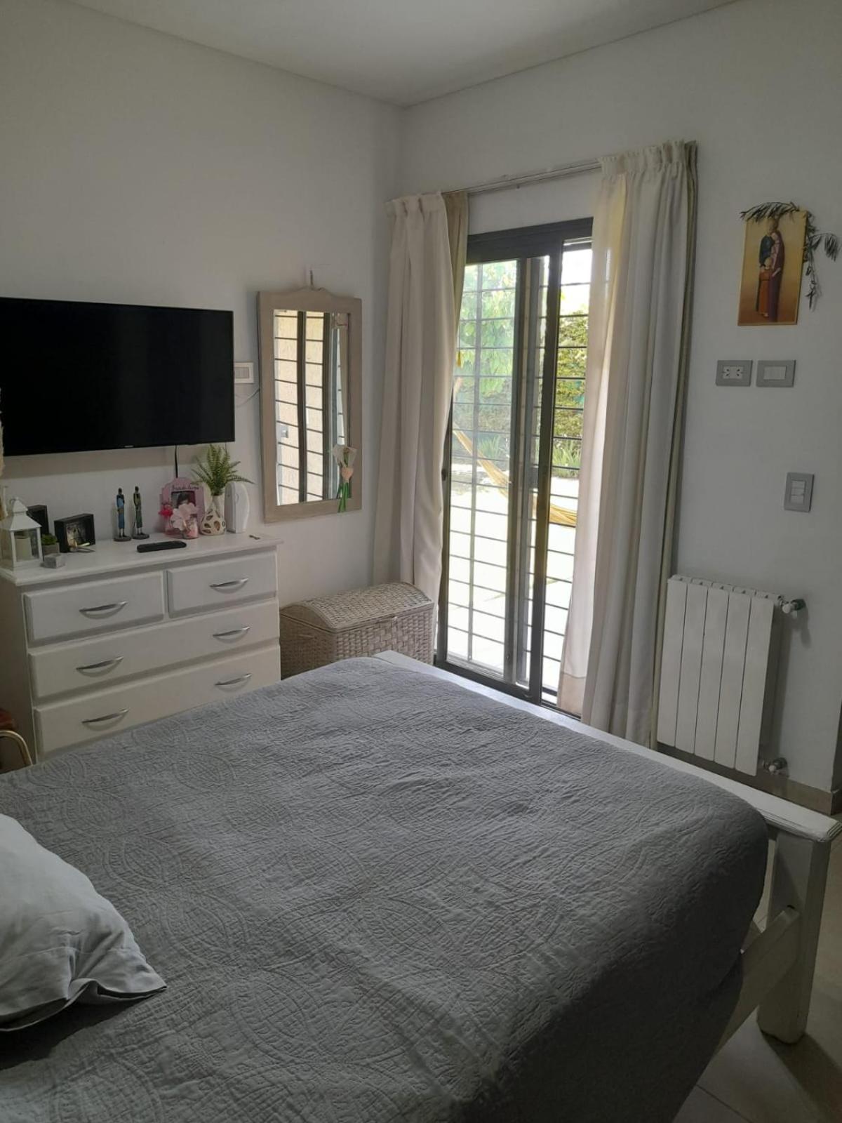 excelente casa con pileta