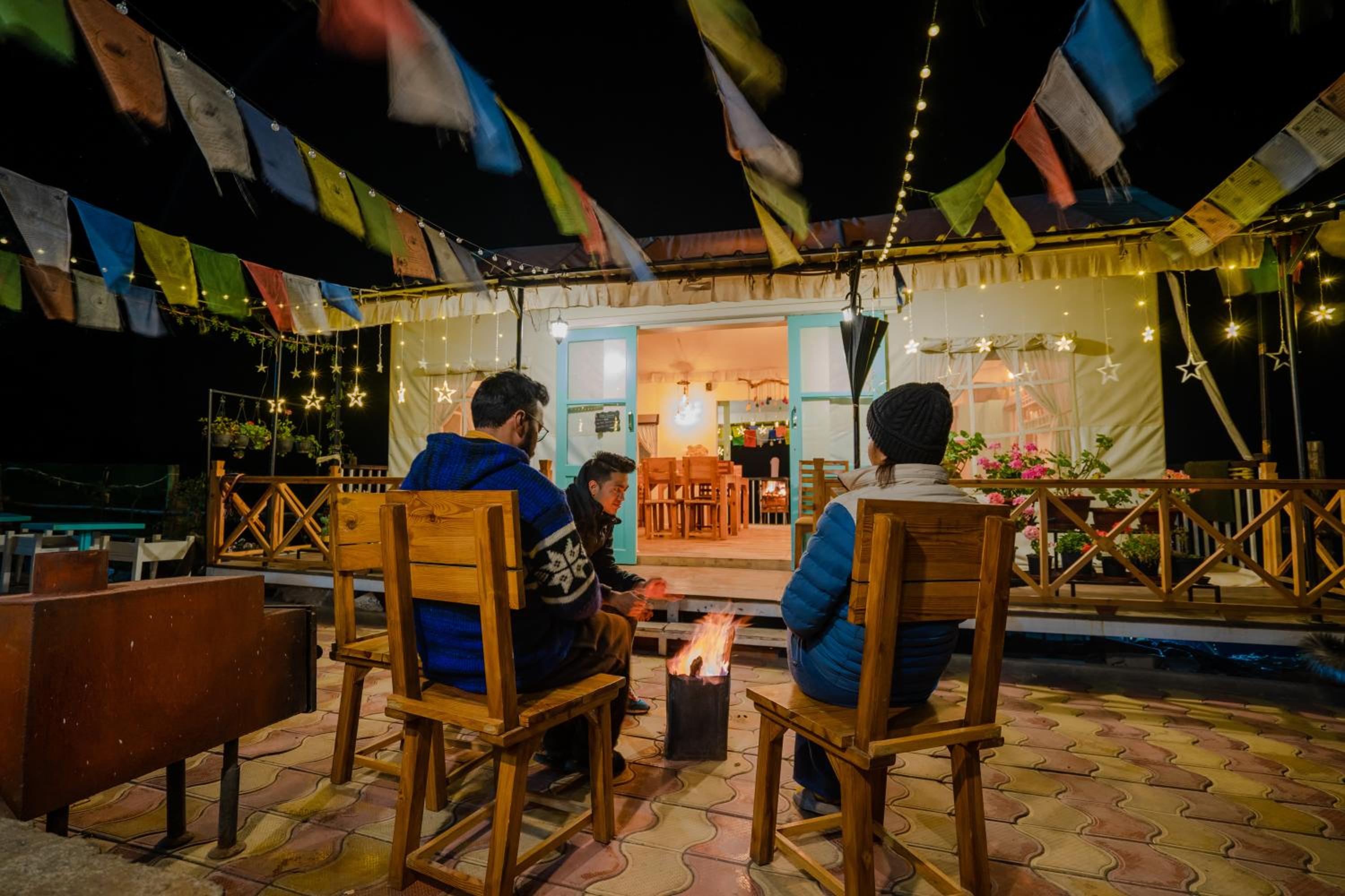 Moksham Himalayan Campsite Pangot