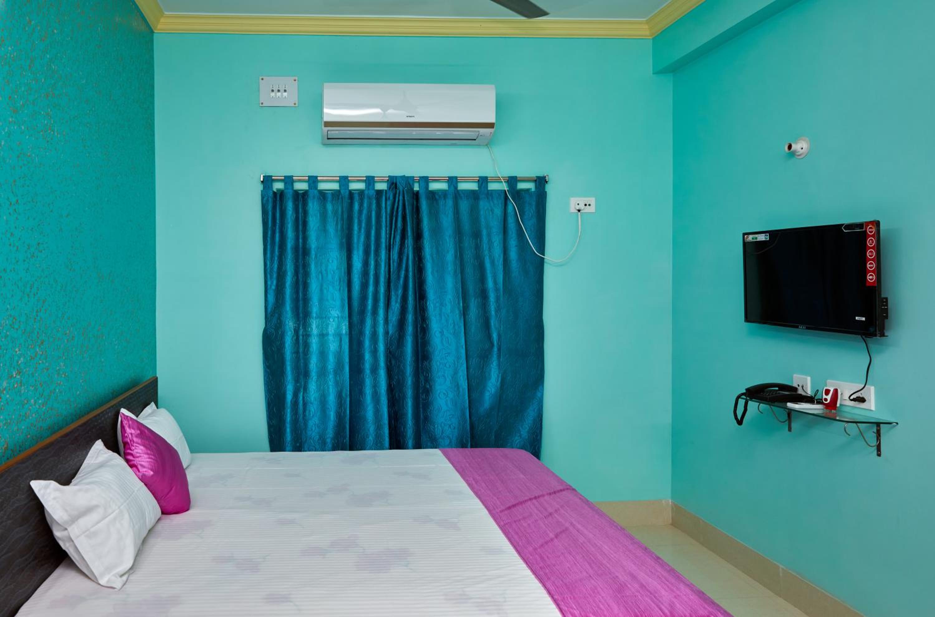 deb Guest House And Banquet hall view 5