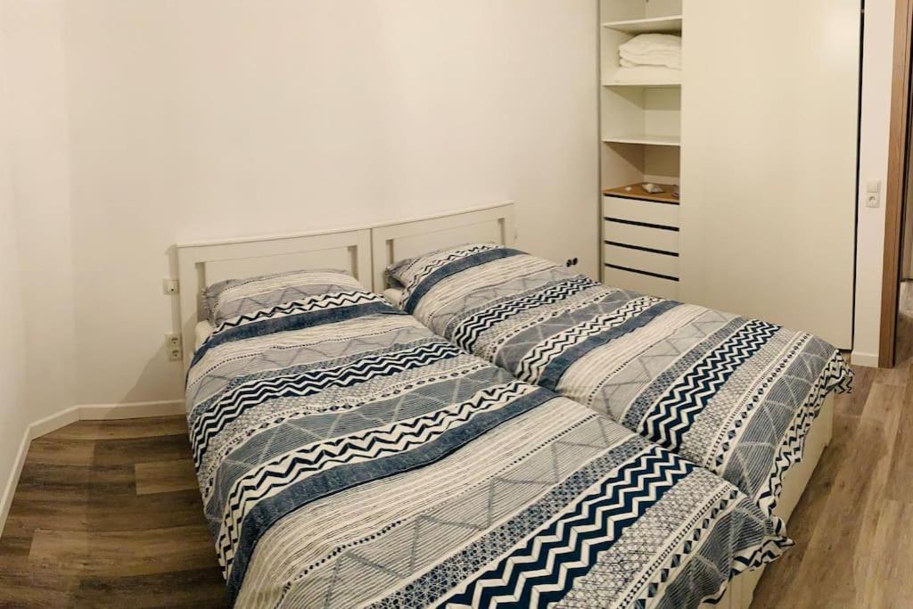 Sylvester Apartment