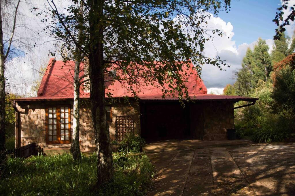 Dullies Cottage