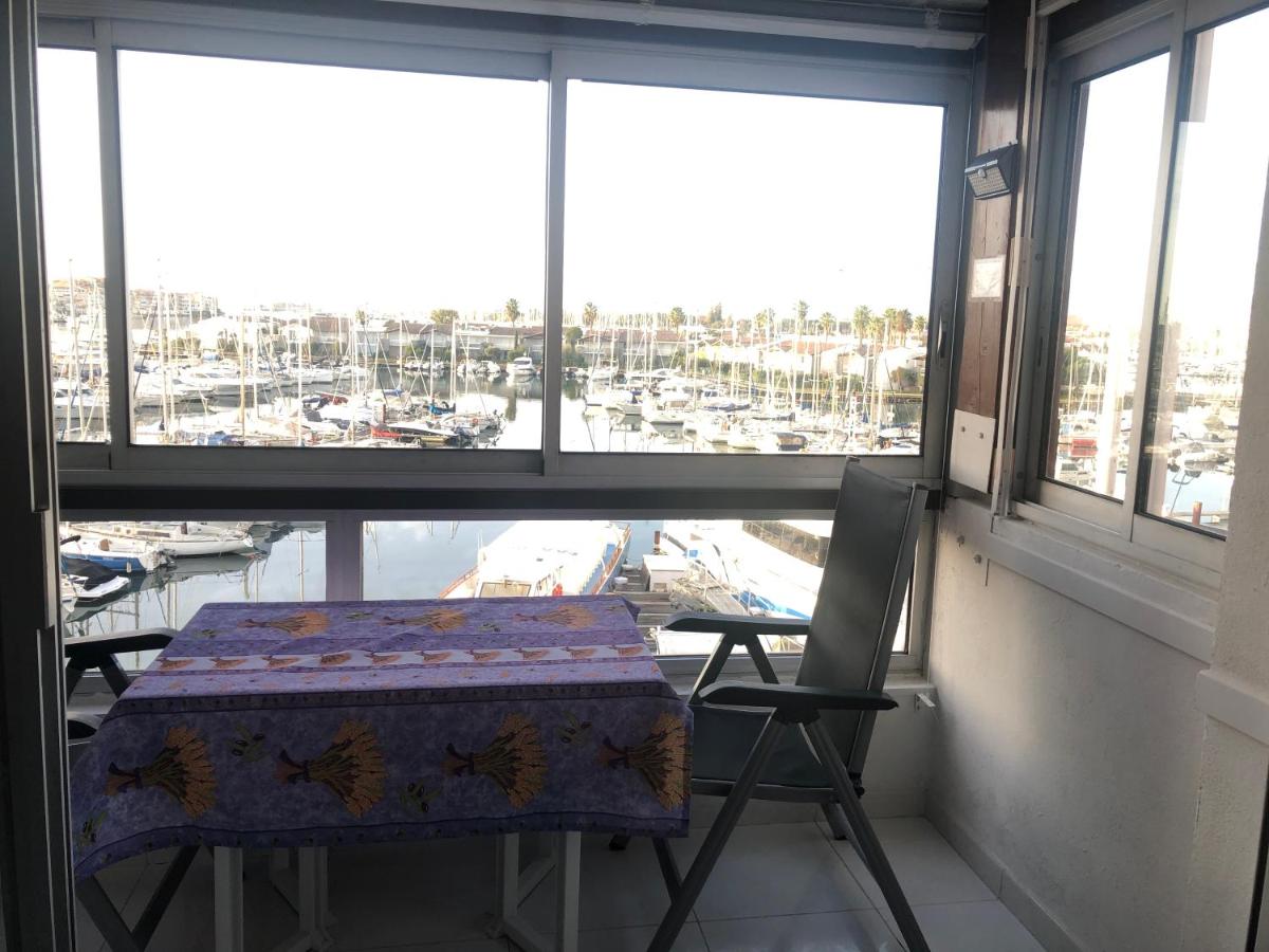 Studio face au Port, photo 7