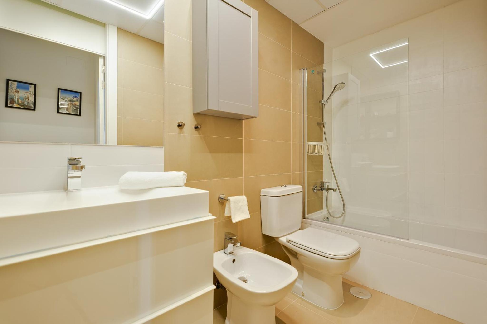 Intempo Gold&Gris Apartment