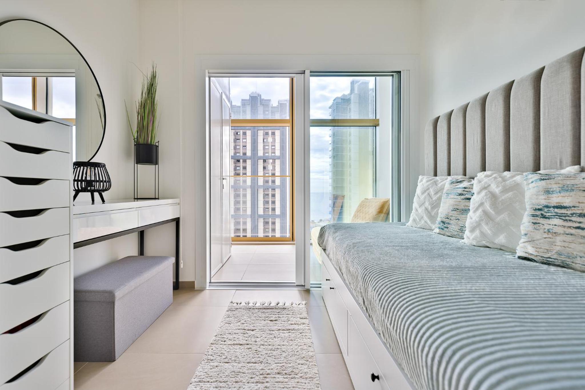 Intempo Gold&Gris Apartment