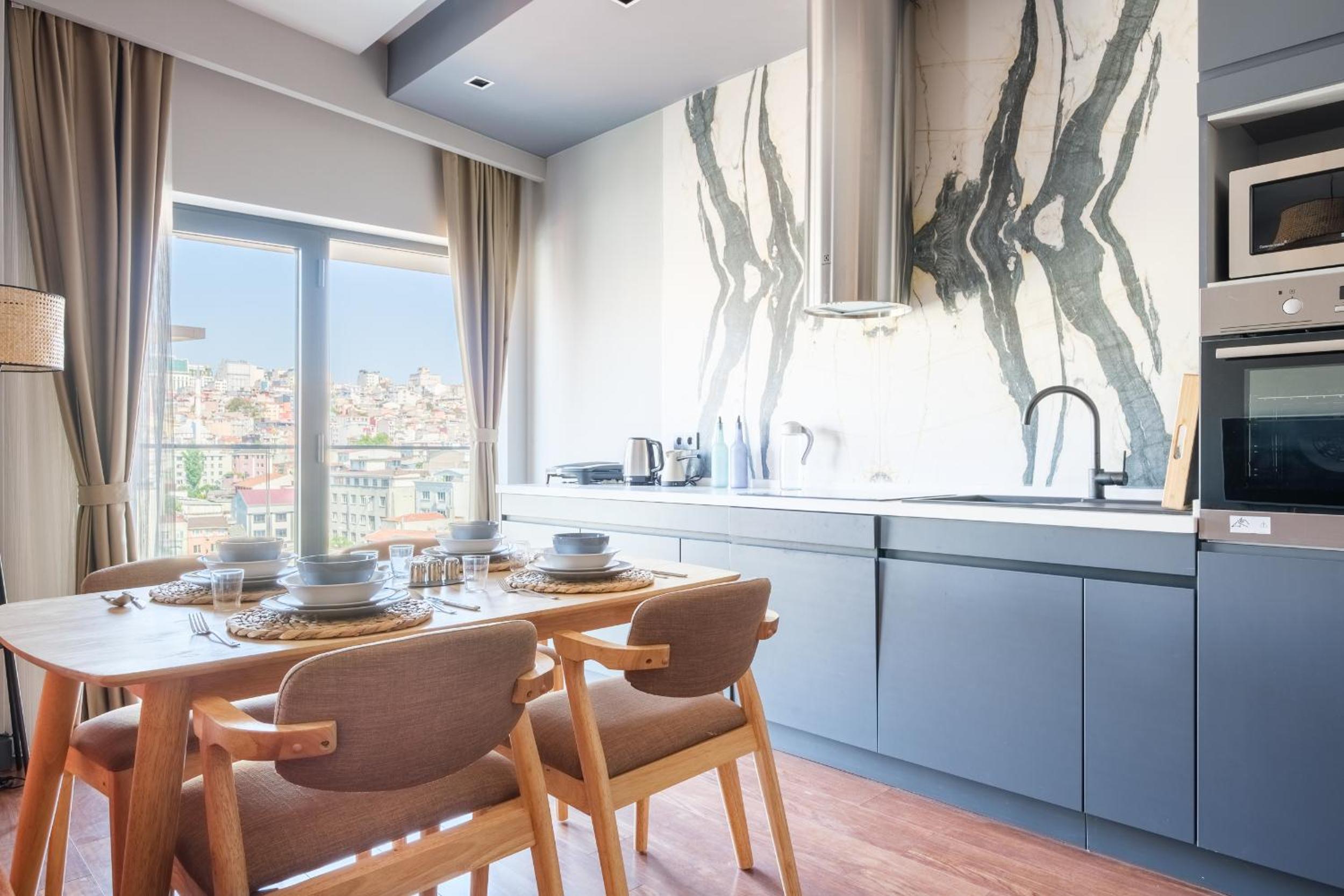 Benesta Residence by NewInn