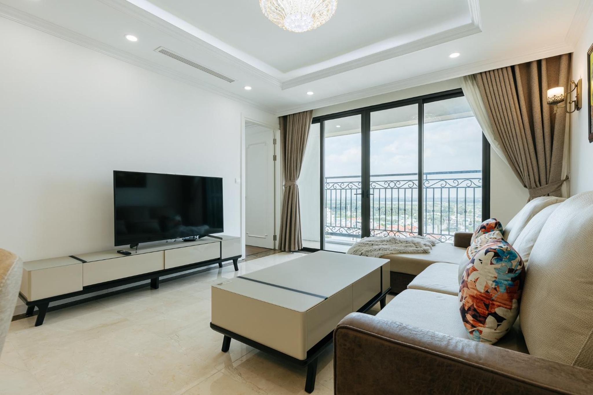 D'LEROI SOLEIL- TAY HO- NEAR WESTLAKE IN HA Noi
