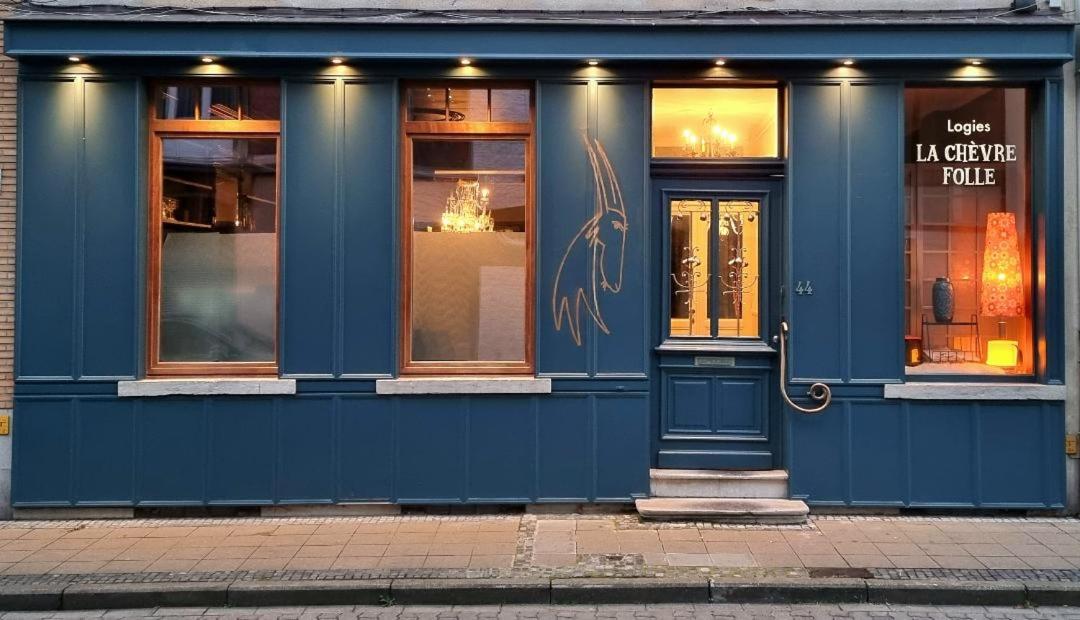 La Chèvre Folle - Lodging in Style with FREE basic breakfast