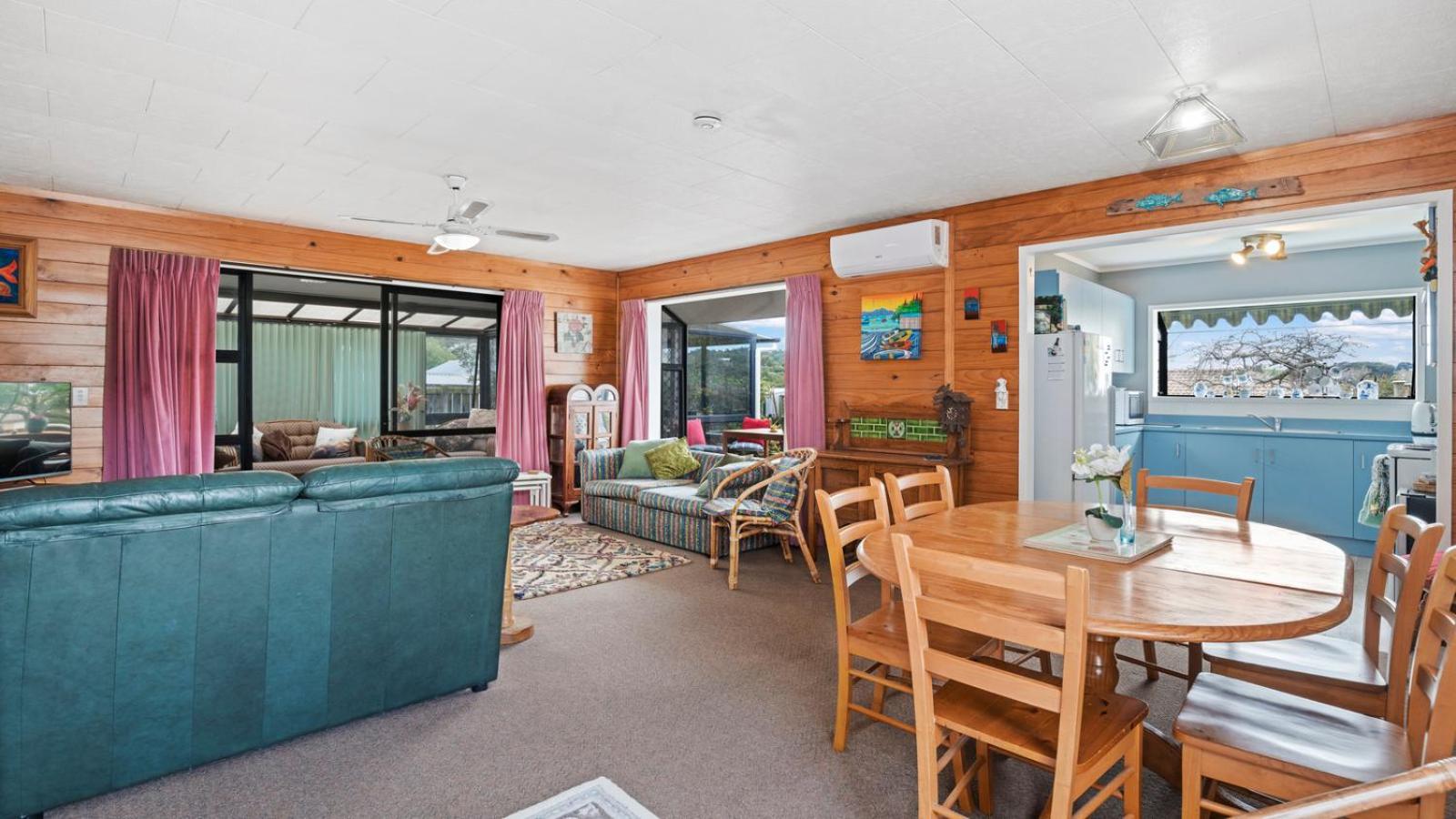 Beachglen - Snells Beach Holiday Home view 5