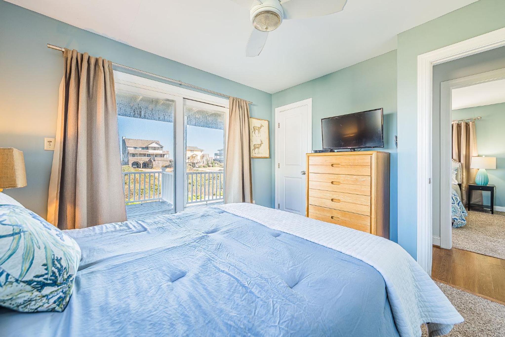 Arcadia - Duck, Caffey's Inlet, Ocean Views, 50 Yards to Beach, Pool, Pets OK, Cul-de-sac Location