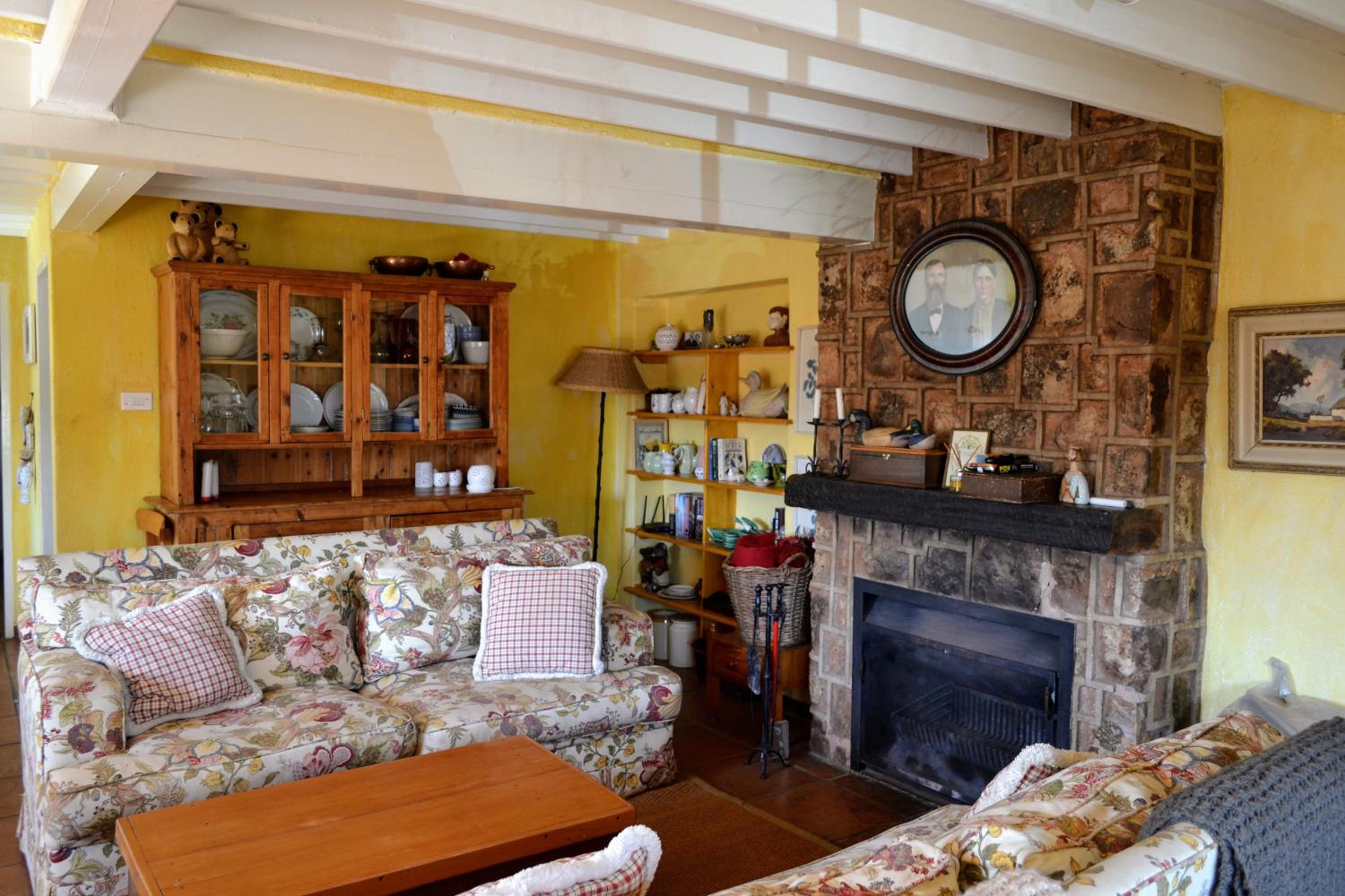 Dullies Cottage