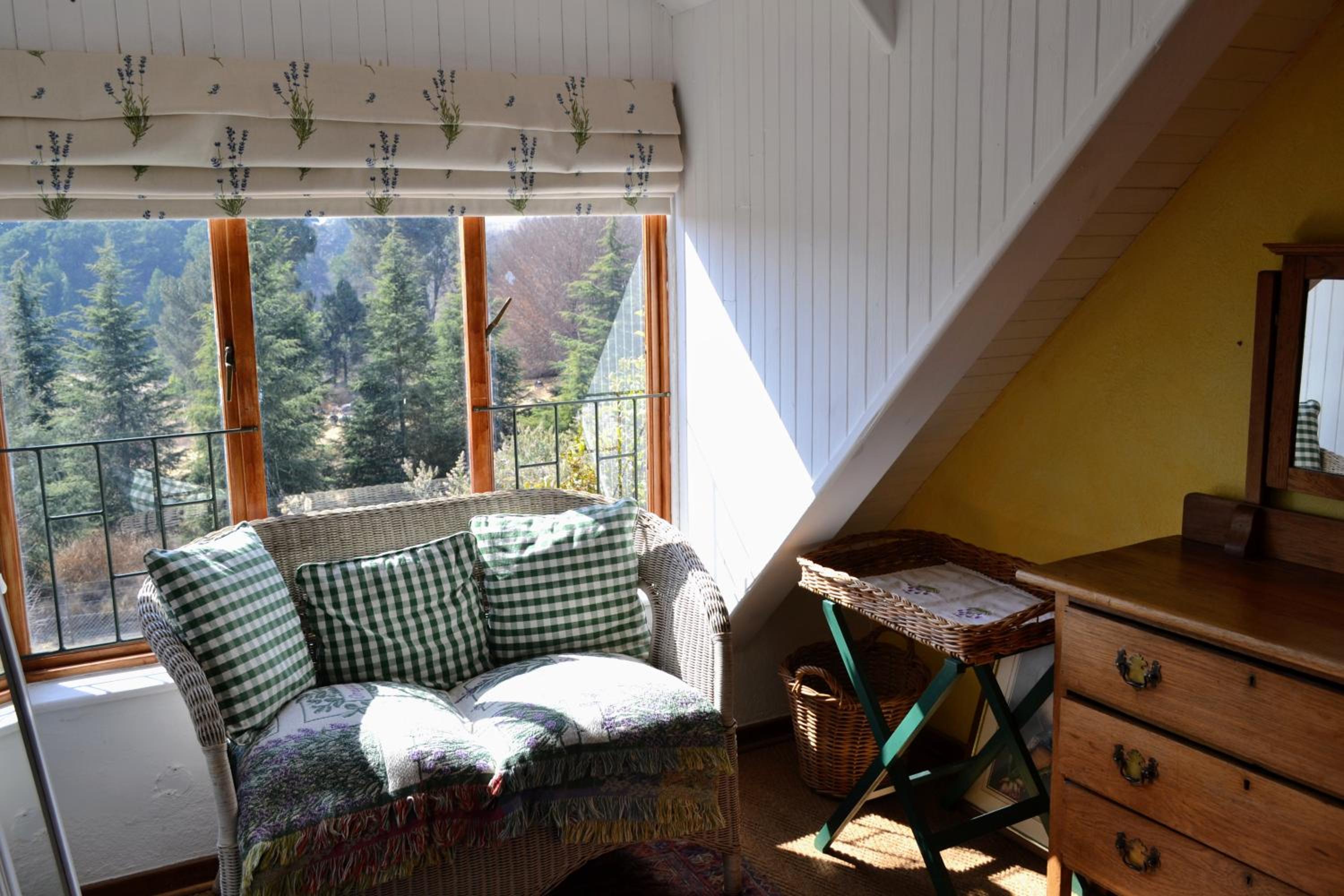 Dullies Cottage