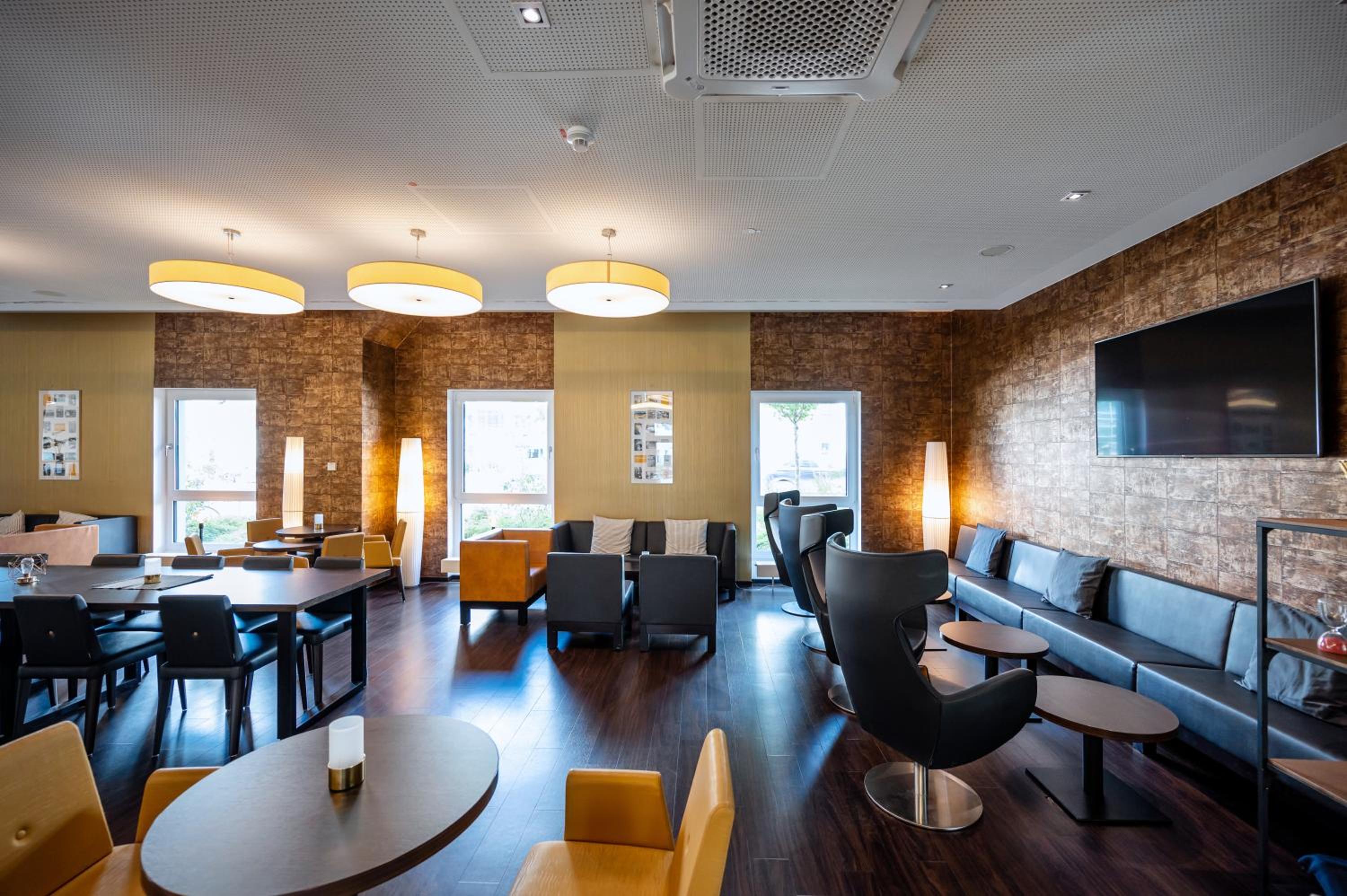 Staycity Aparthotels Heidelberg — photo 33