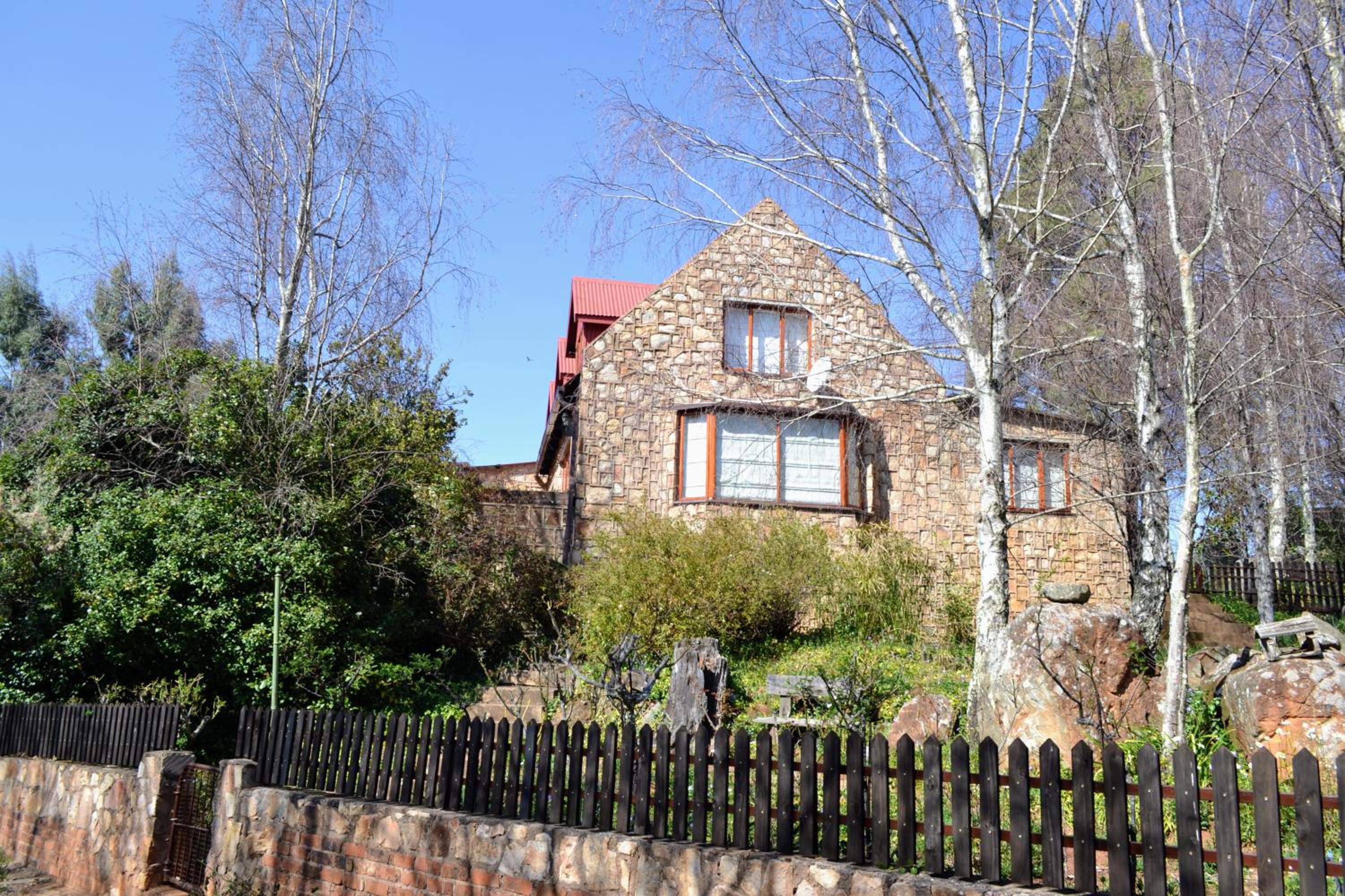 Dullies Cottage