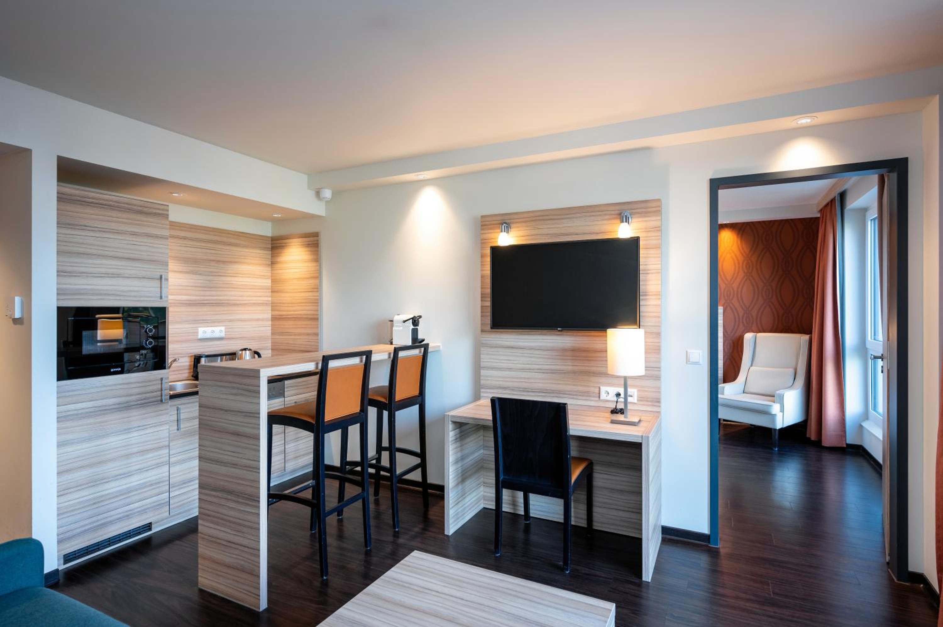 Staycity Aparthotels Heidelberg — photo 4