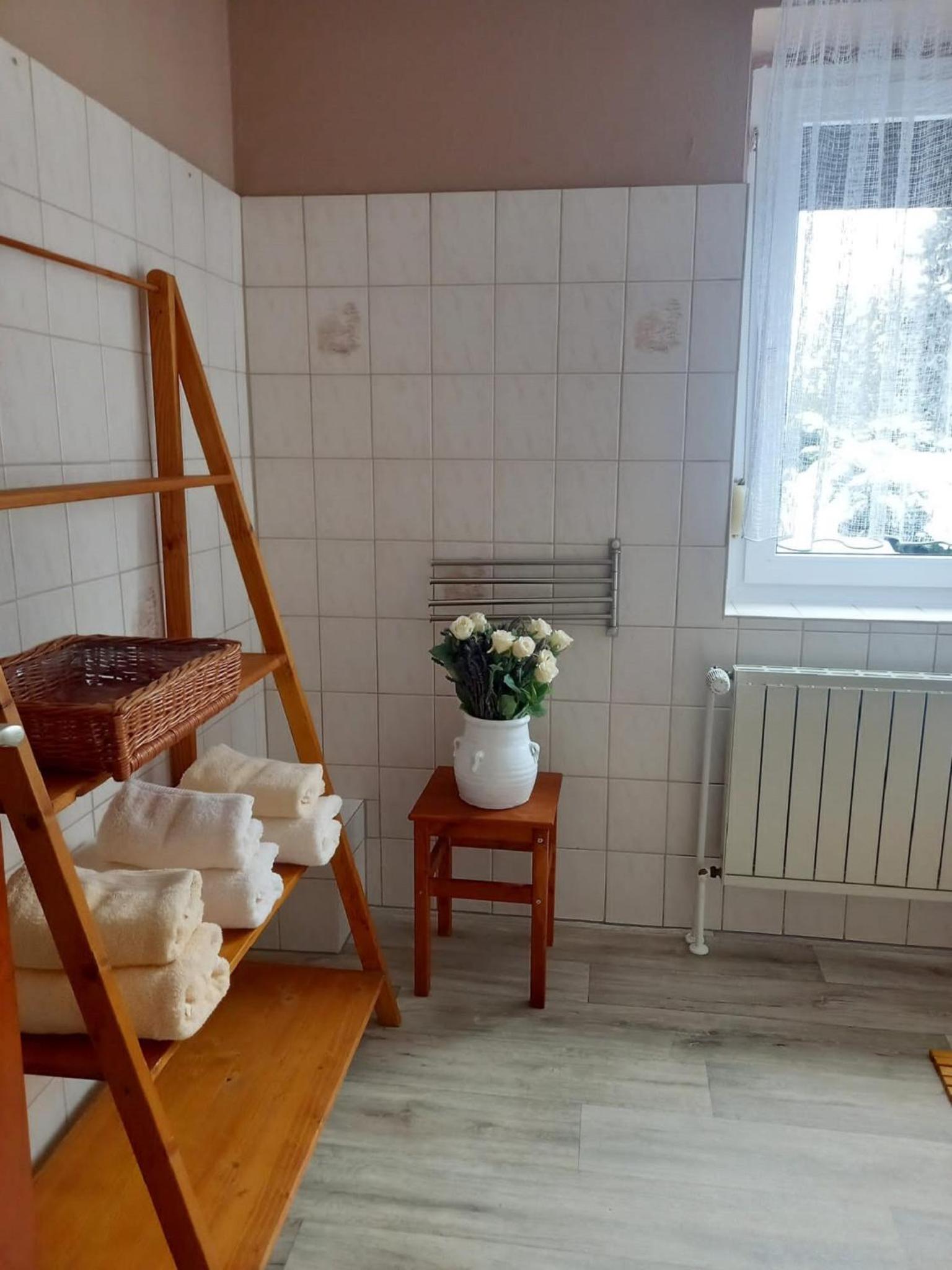 Photo 35