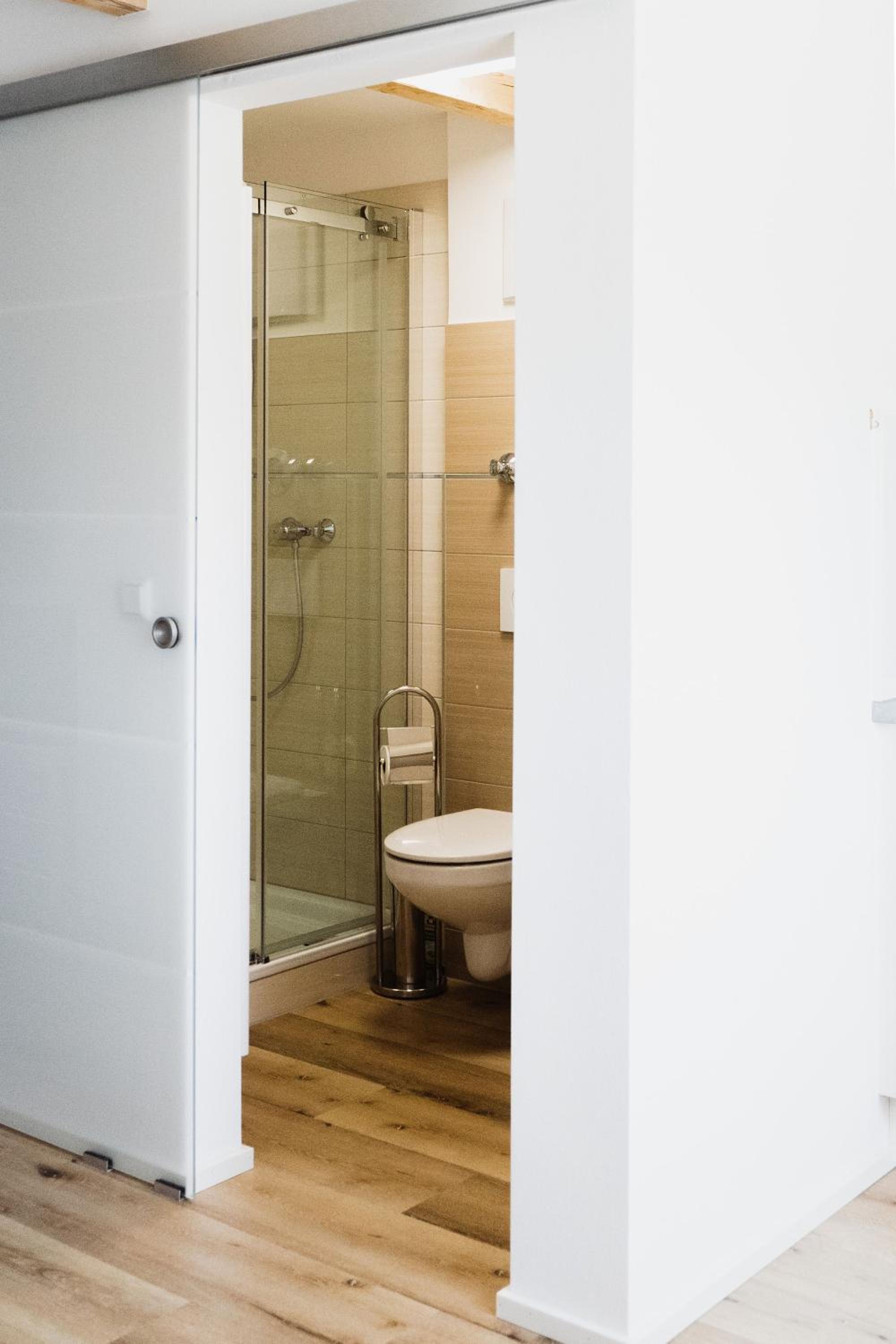 Wohnen auf Zeit in Weingarten en Weingarten — bathroom