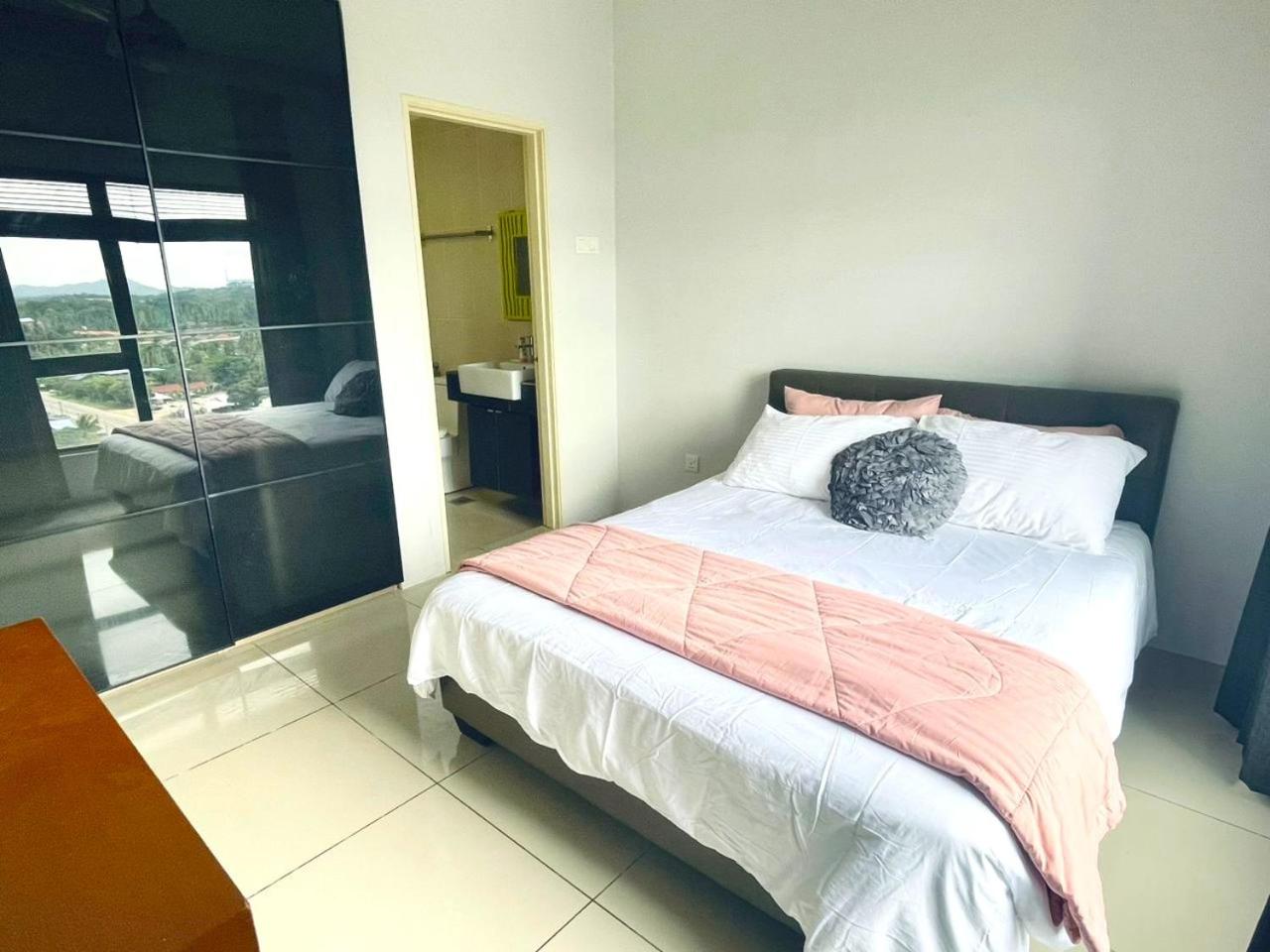 SG Residence Deluxe Family Suite Seaview 2Bedroom photo 7