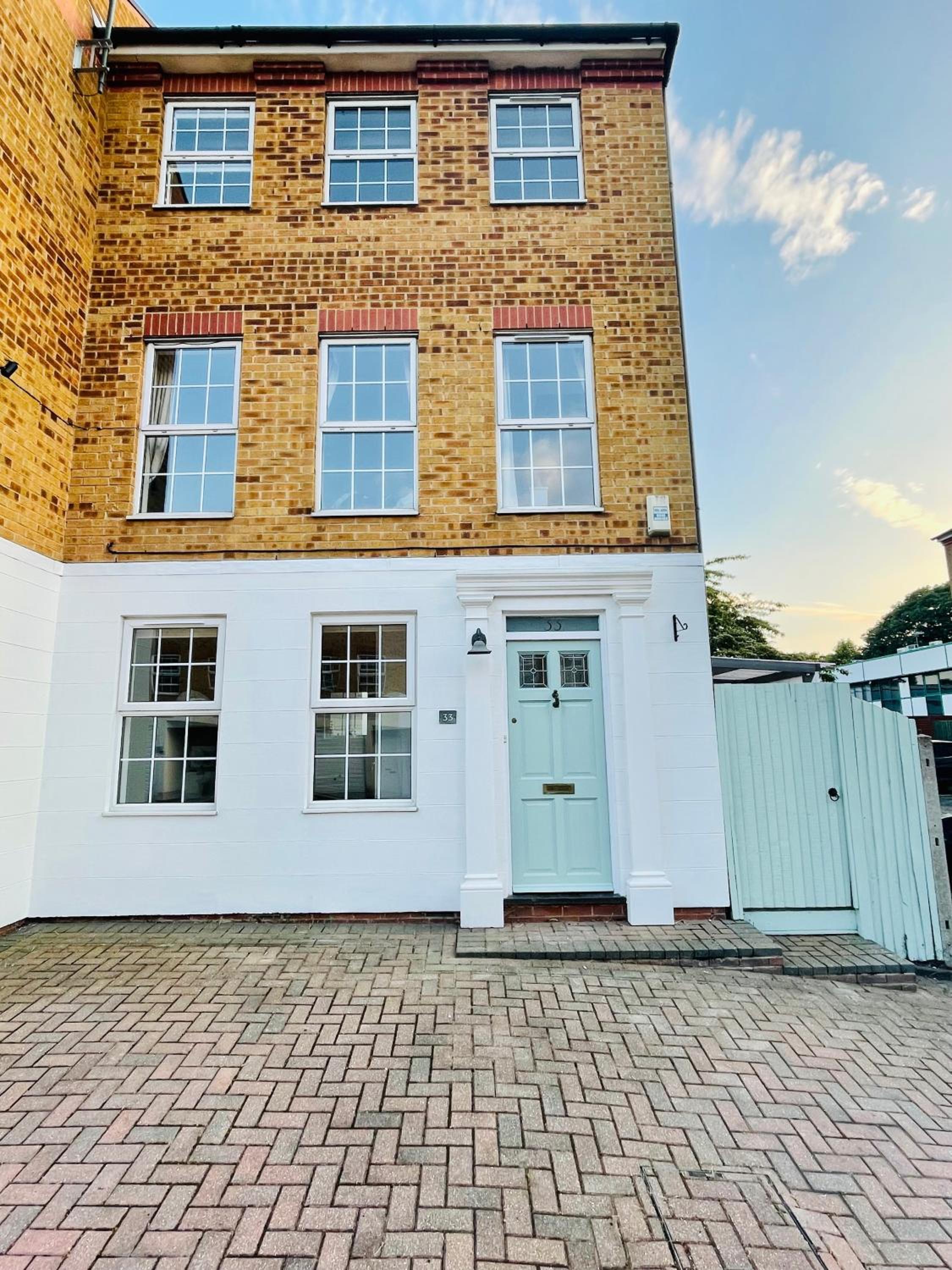 Entire Home between London and Kent- Mulberry House