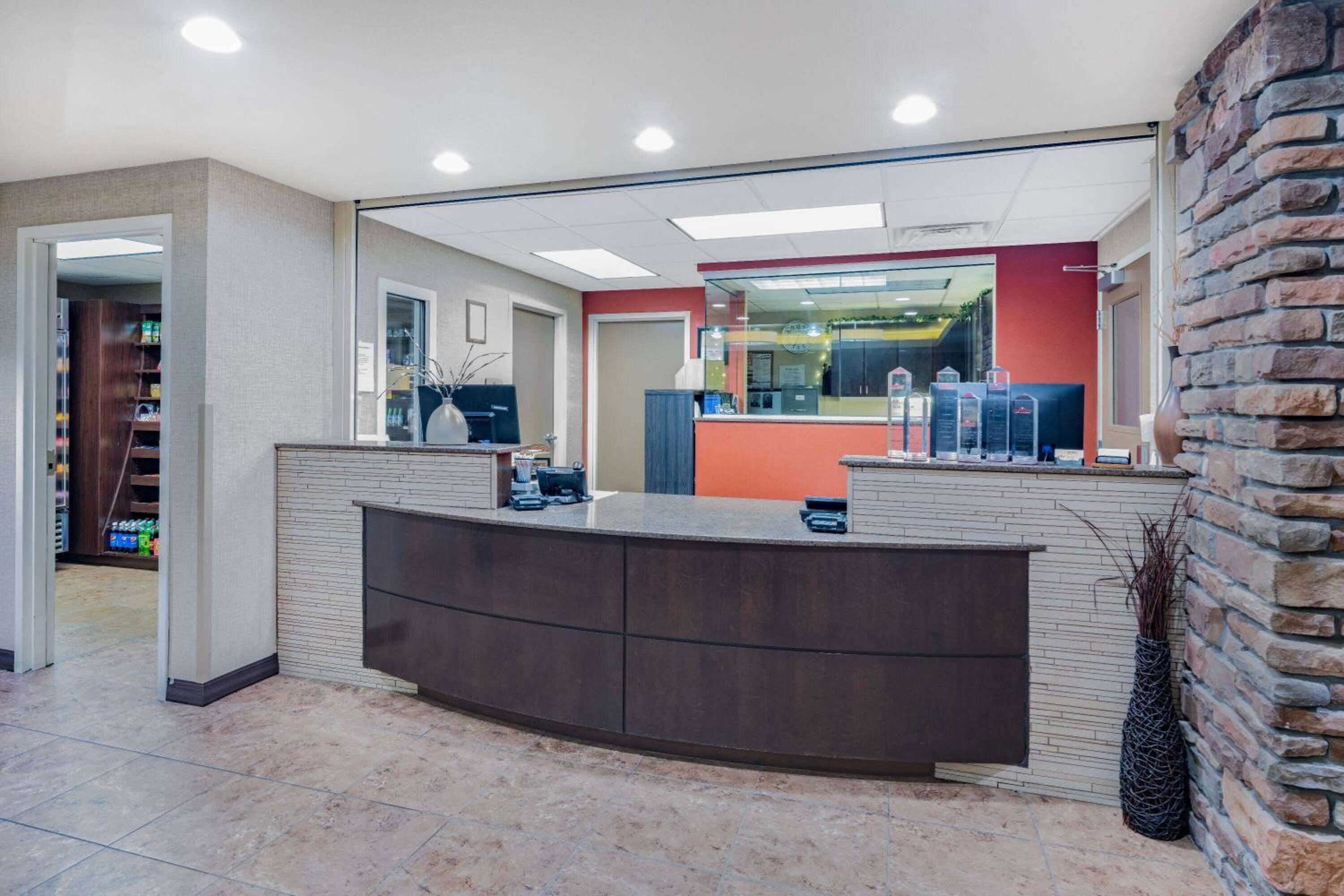 Hawthorn Extended Stay by Wyndham Dickinson