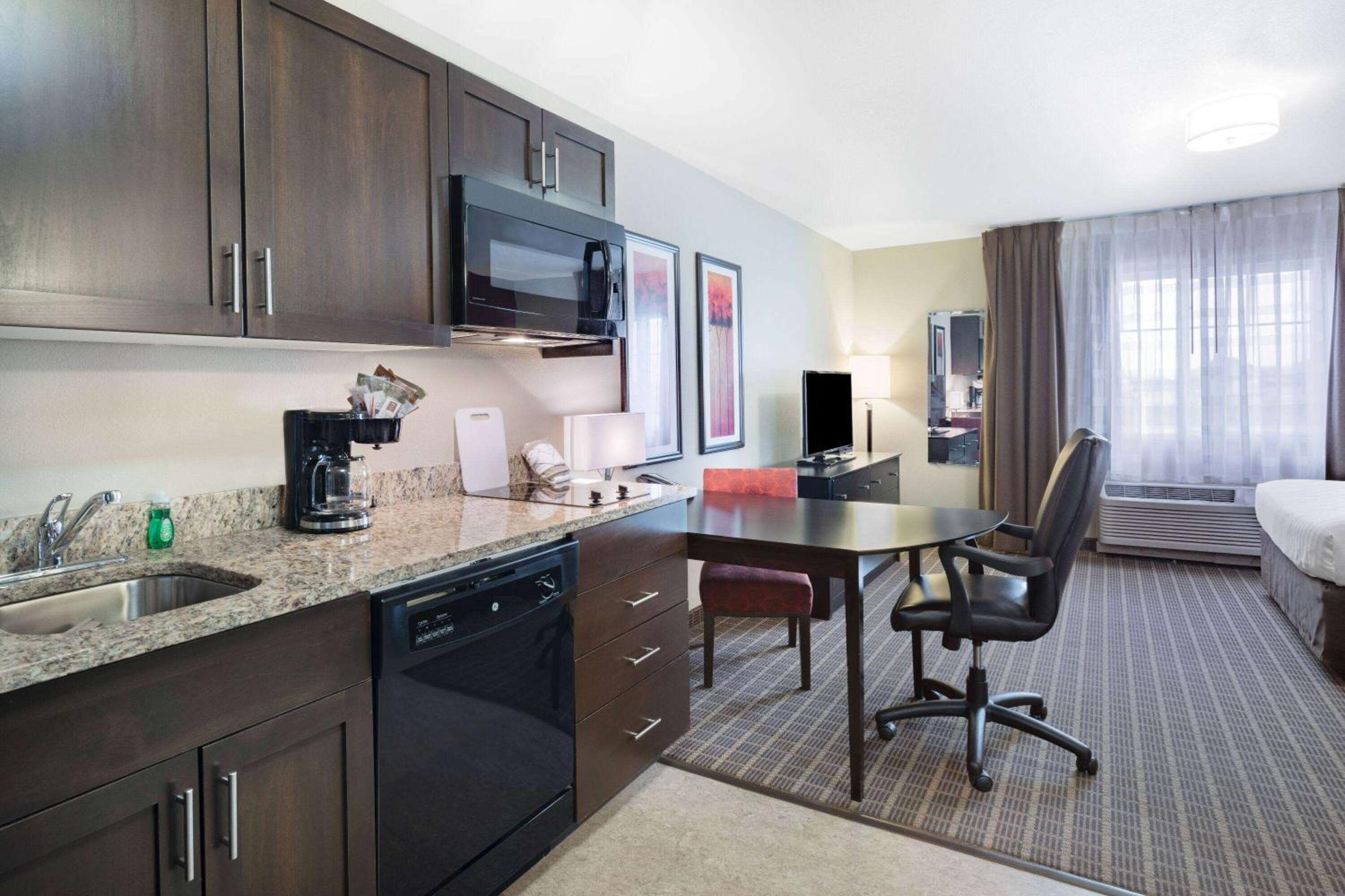 Hawthorn Extended Stay by Wyndham Dickinson