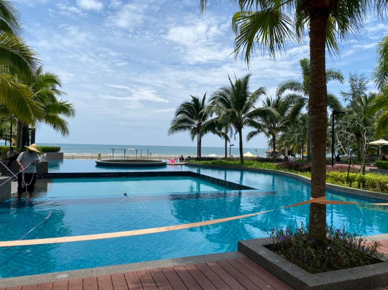 Timurbay Residence with Seaview 6pax 2Bedrooms Level 9 Kuantan photo 2