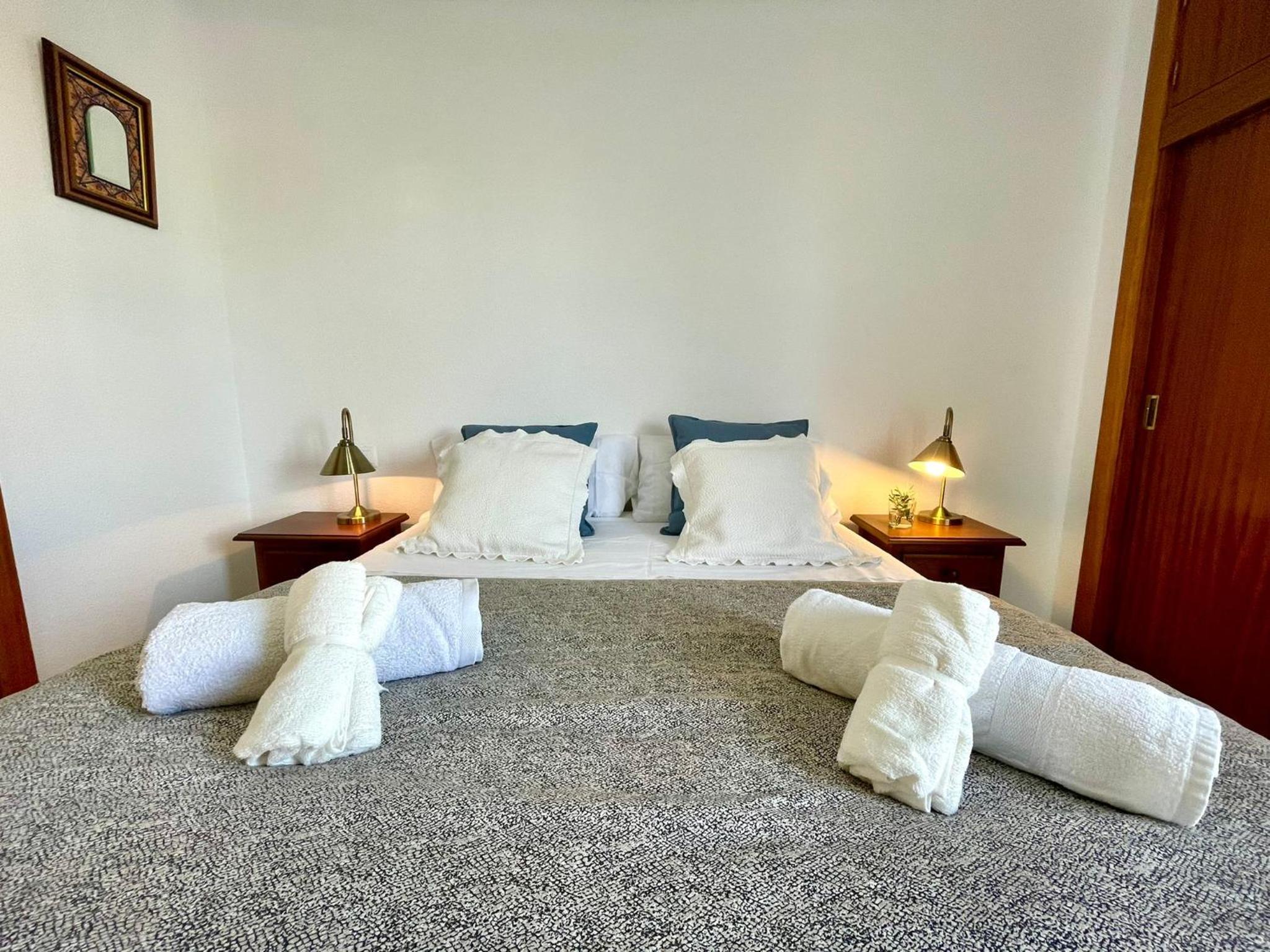 GATU Villa Sol, junto a la playa , piscina, 2 baños, aire cc, terraza, " Preferente mayores de 21 años y familias " view 5