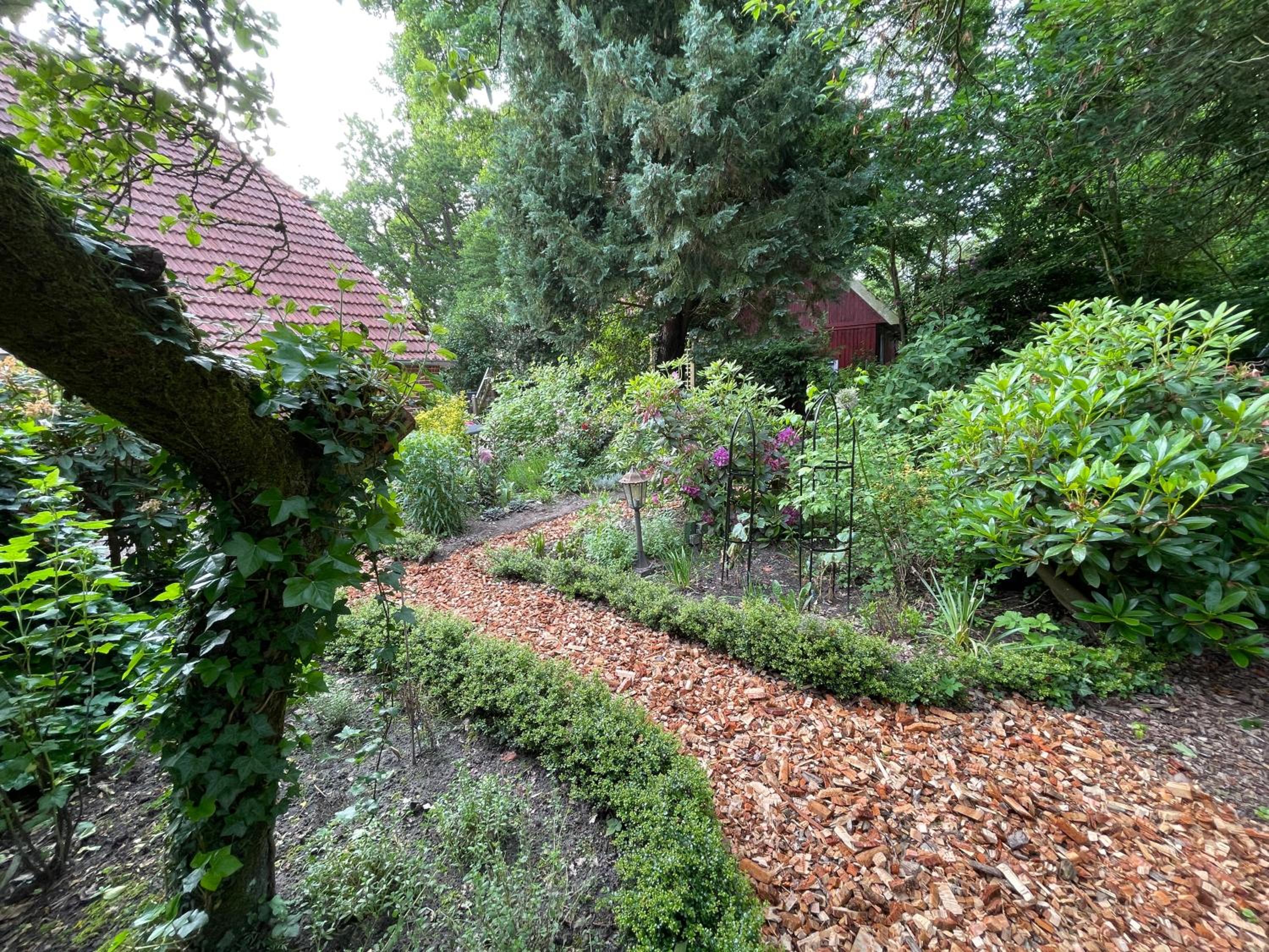 Ferienwohnung Gulfhaus, mit Sauna und großem Garten