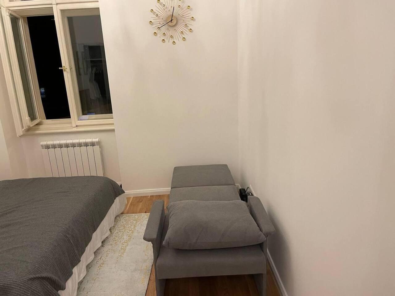 2-Bed Apartment in Praha
