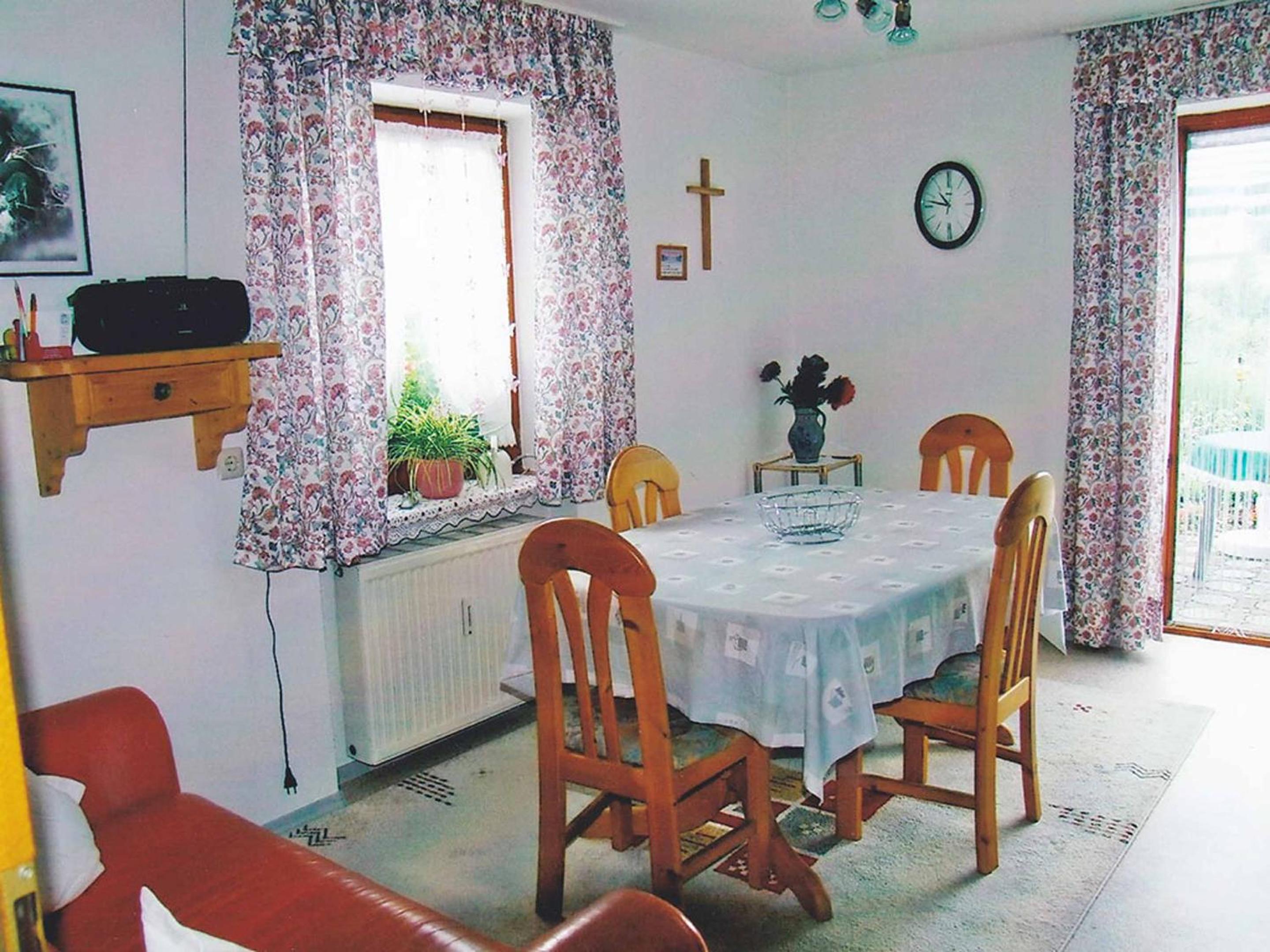 Ferienwohnung Heitzinger view 2