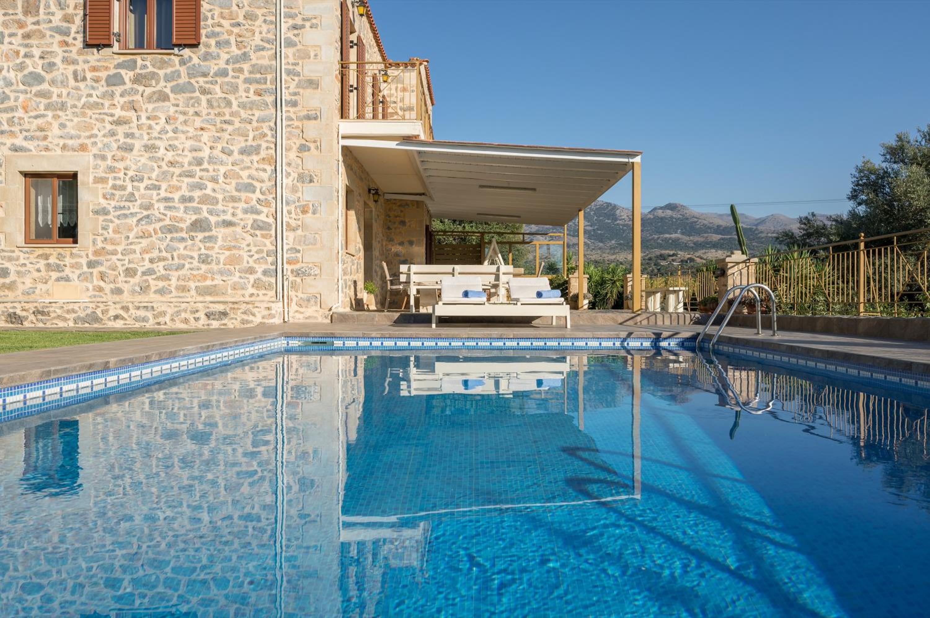 Villa Gianna by PosarelliVillas