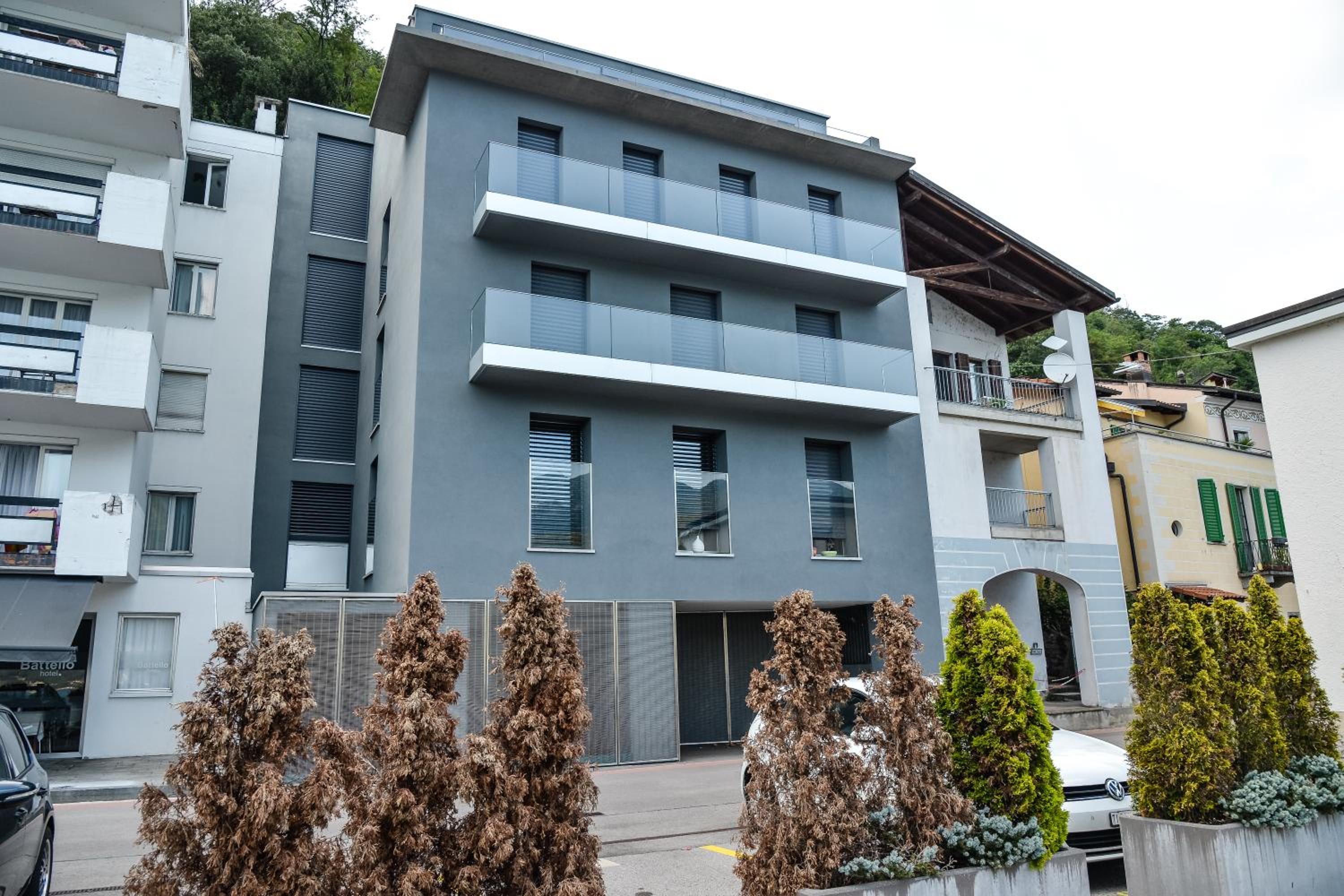 Lakeview Motta Penthouse in Melide view 5