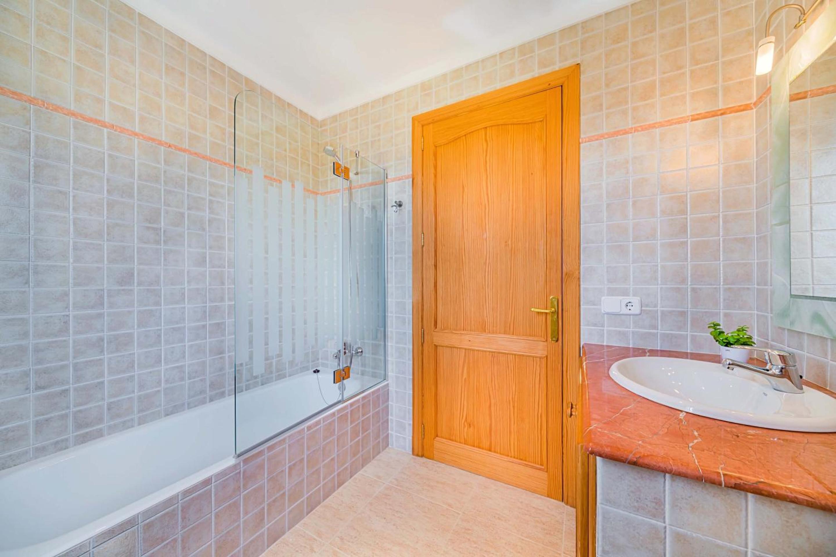 Beautiful Mallorca Villa Lluna Nova 4 Bedrooms Fully AirConditioned Interior Private Pool Sa Pobla