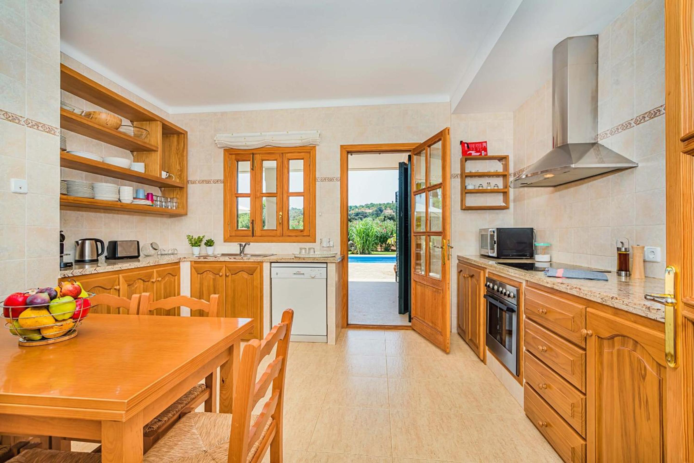 Beautiful Mallorca Villa Lluna Nova 4 Bedrooms Fully AirConditioned Interior Private Pool Sa Pobla