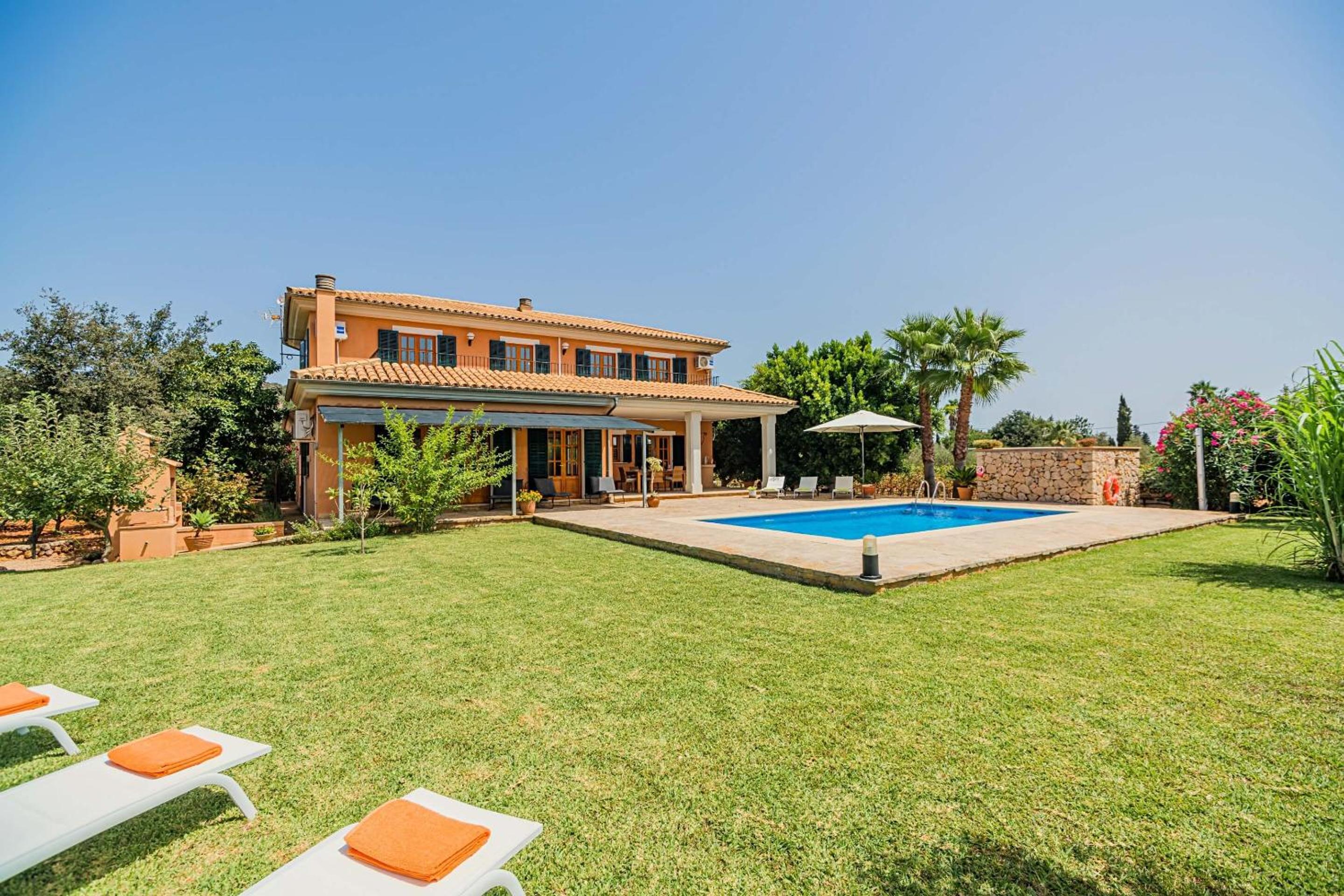 Beautiful Mallorca Villa Lluna Nova 4 Bedrooms Fully AirConditioned Interior Private Pool Sa Pobla