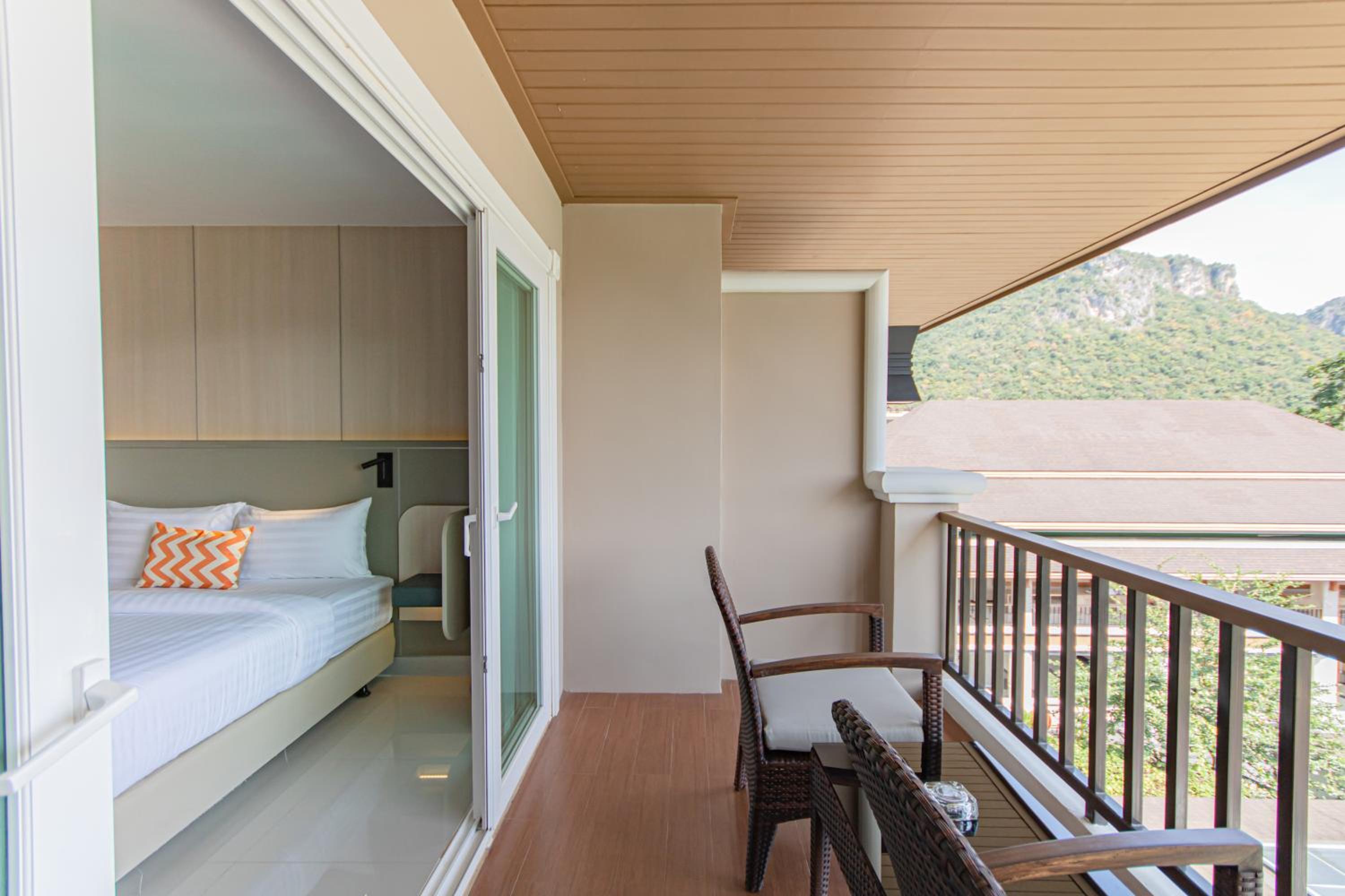 Lacol Khao Yai - A Chatrium Collection
