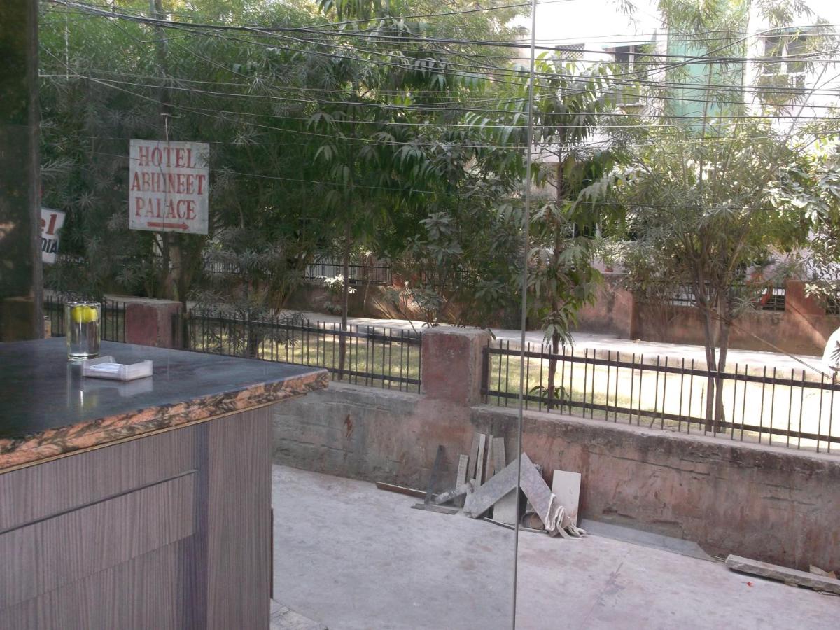 outdoor BBQ area