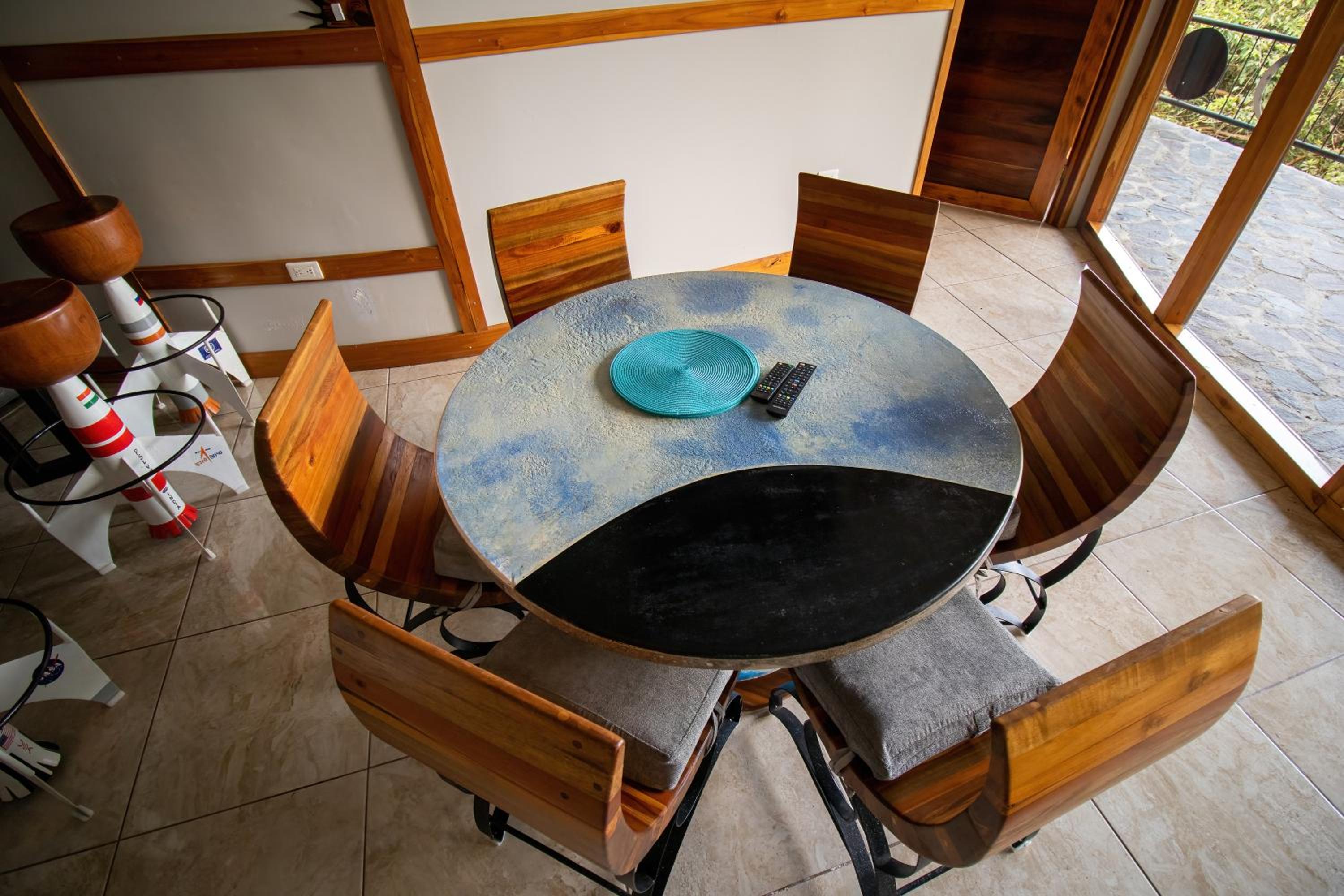 Moon Wonders Vacation House