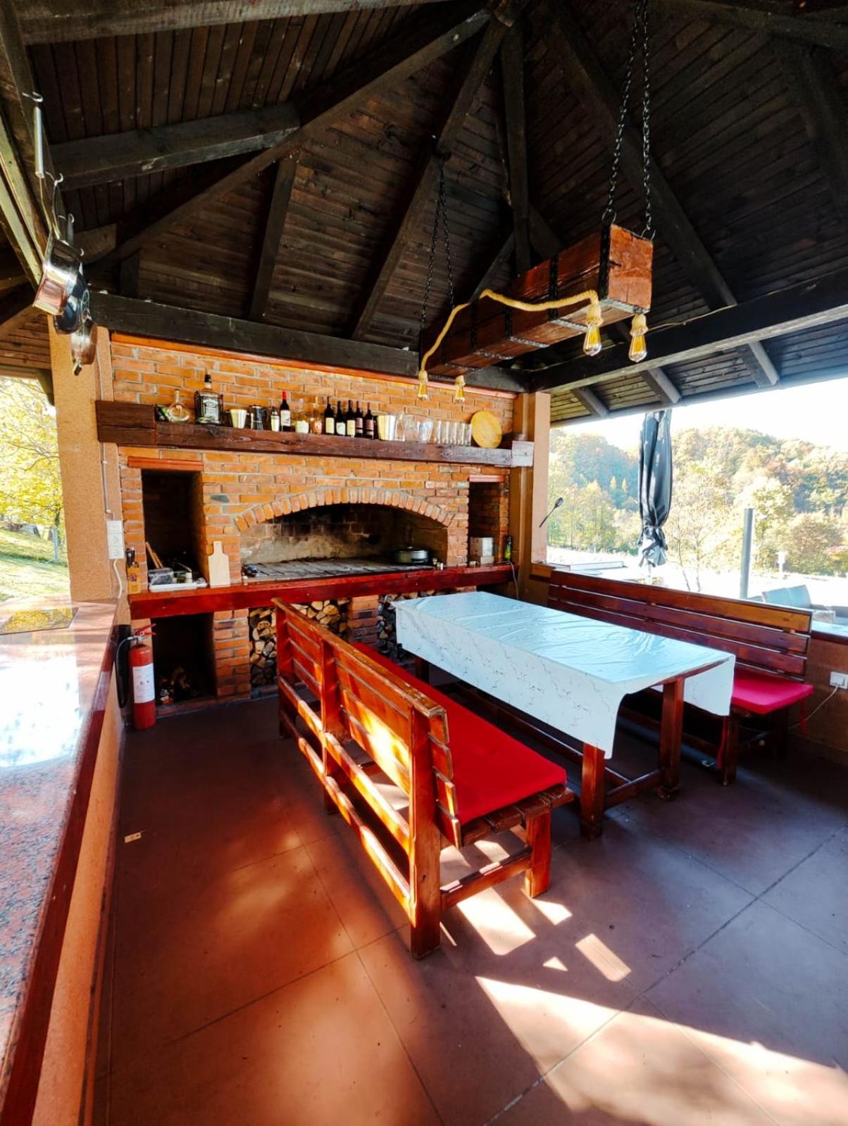 Lexor Holiday Home